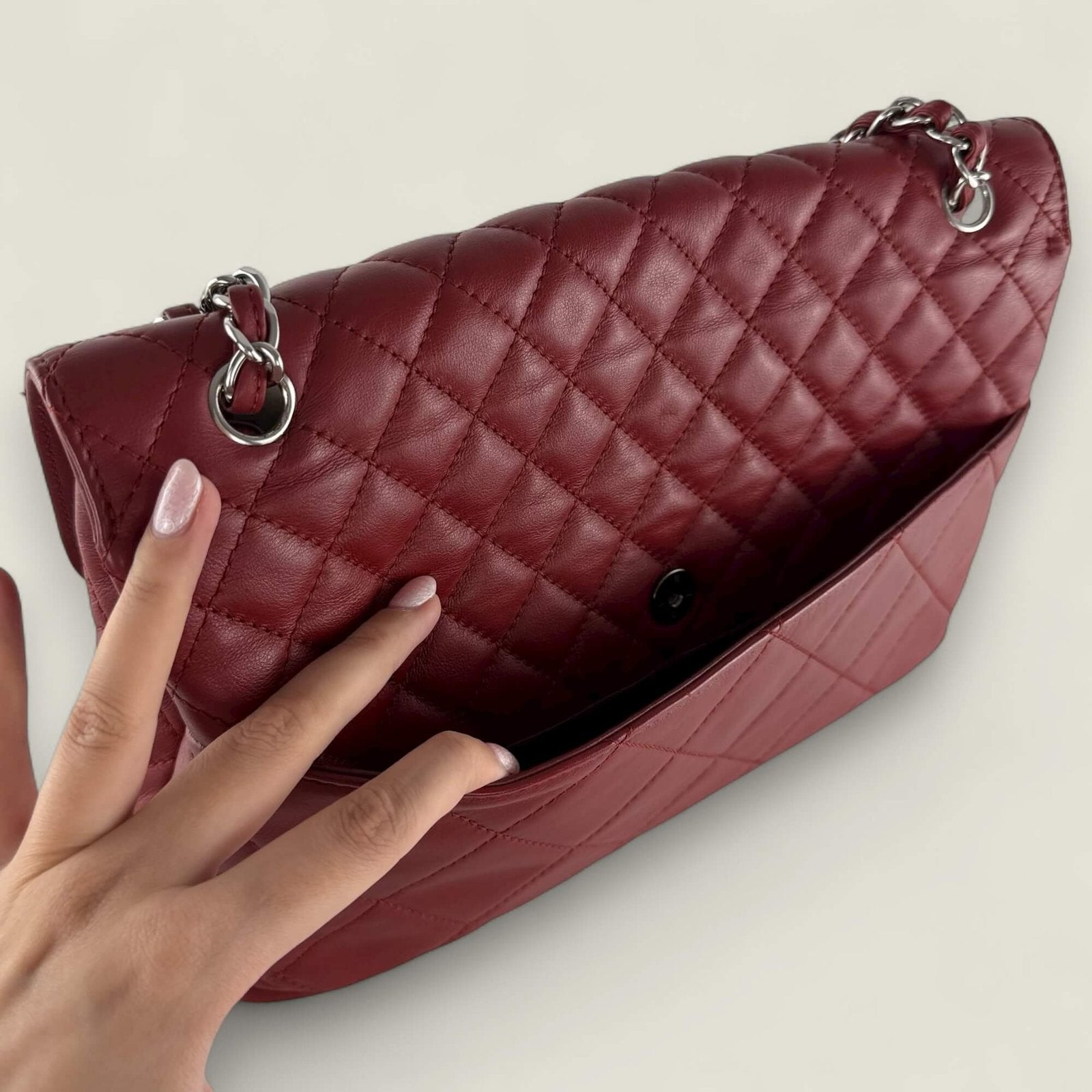 Back authentic Chanel handbag classic model