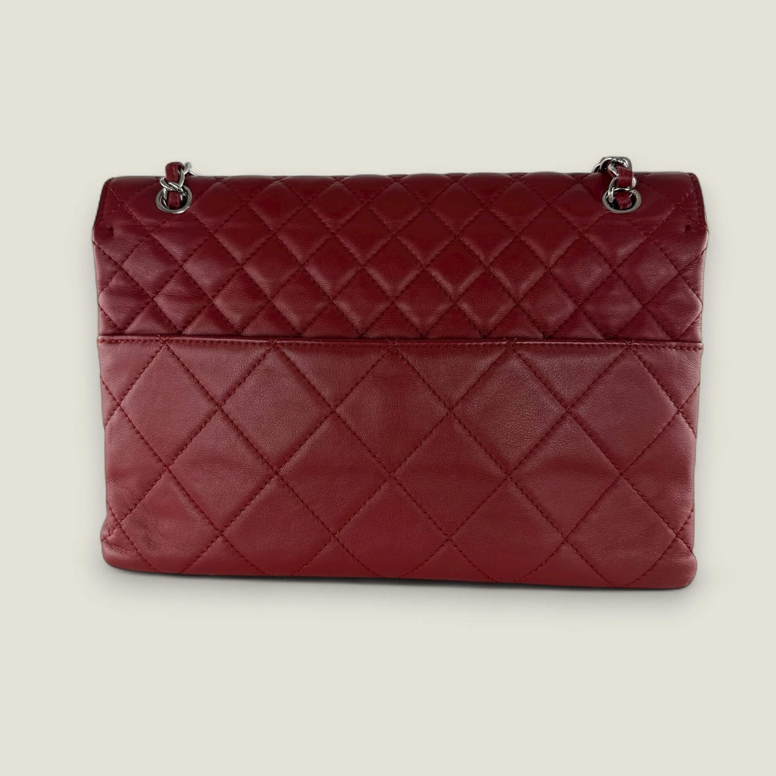 Back preloved Chanel bag