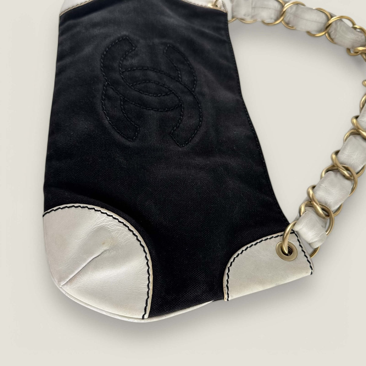 Authentic Chanel shoulder bag preloved black white