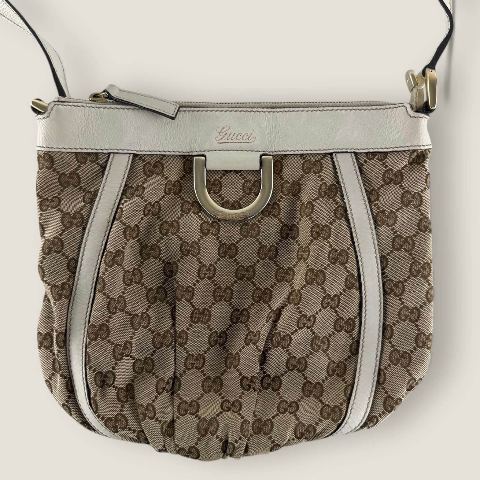 Authentic Gucci crossbody pre-owned