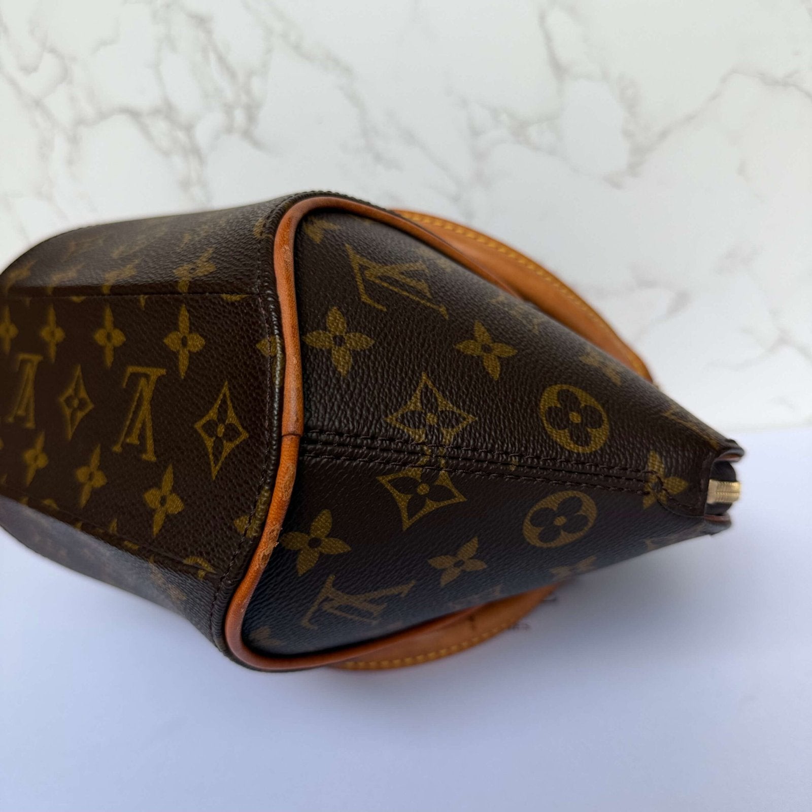 Authentic vintage Louis Vuitton Ellipse PM