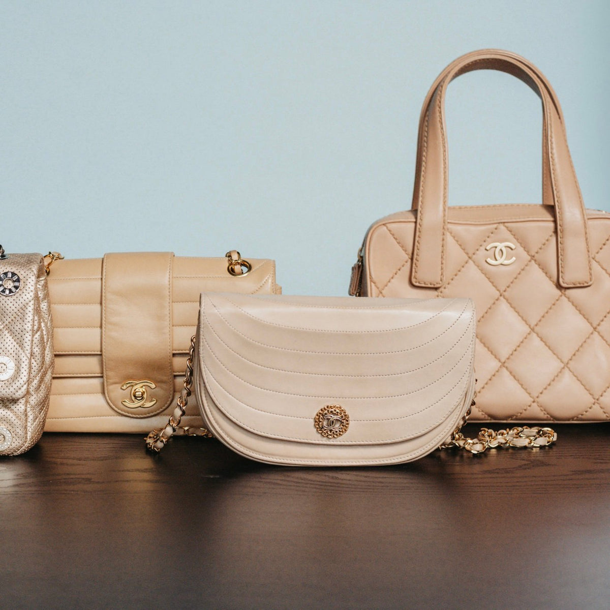 Original vintage beige Chanel bags<br>