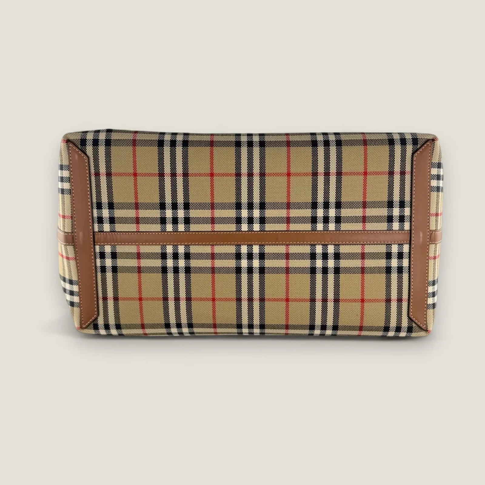 Burberry handbag pre-owned