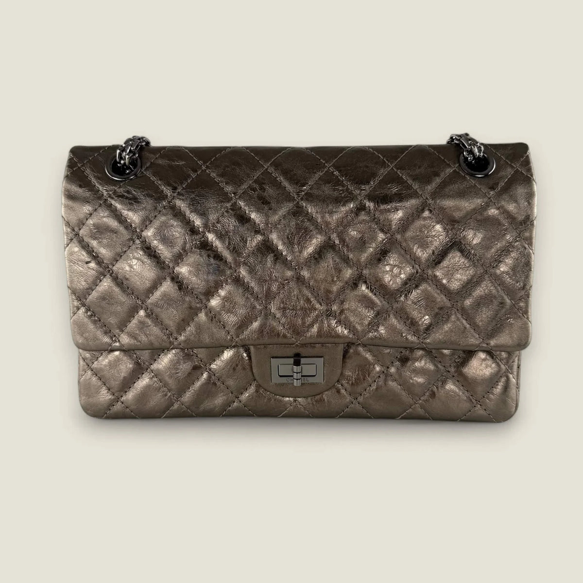 Chanel Reissue 226 metallic bronze – pre-owned designer tas