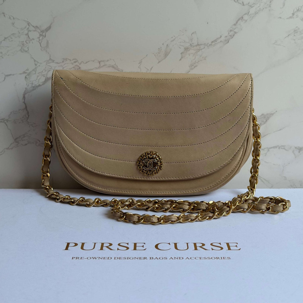 Chanel half moon flap beige - pre-owned