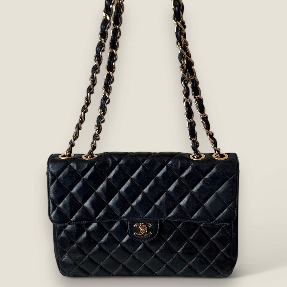 Chanel vintage jumbo single flap lambskin