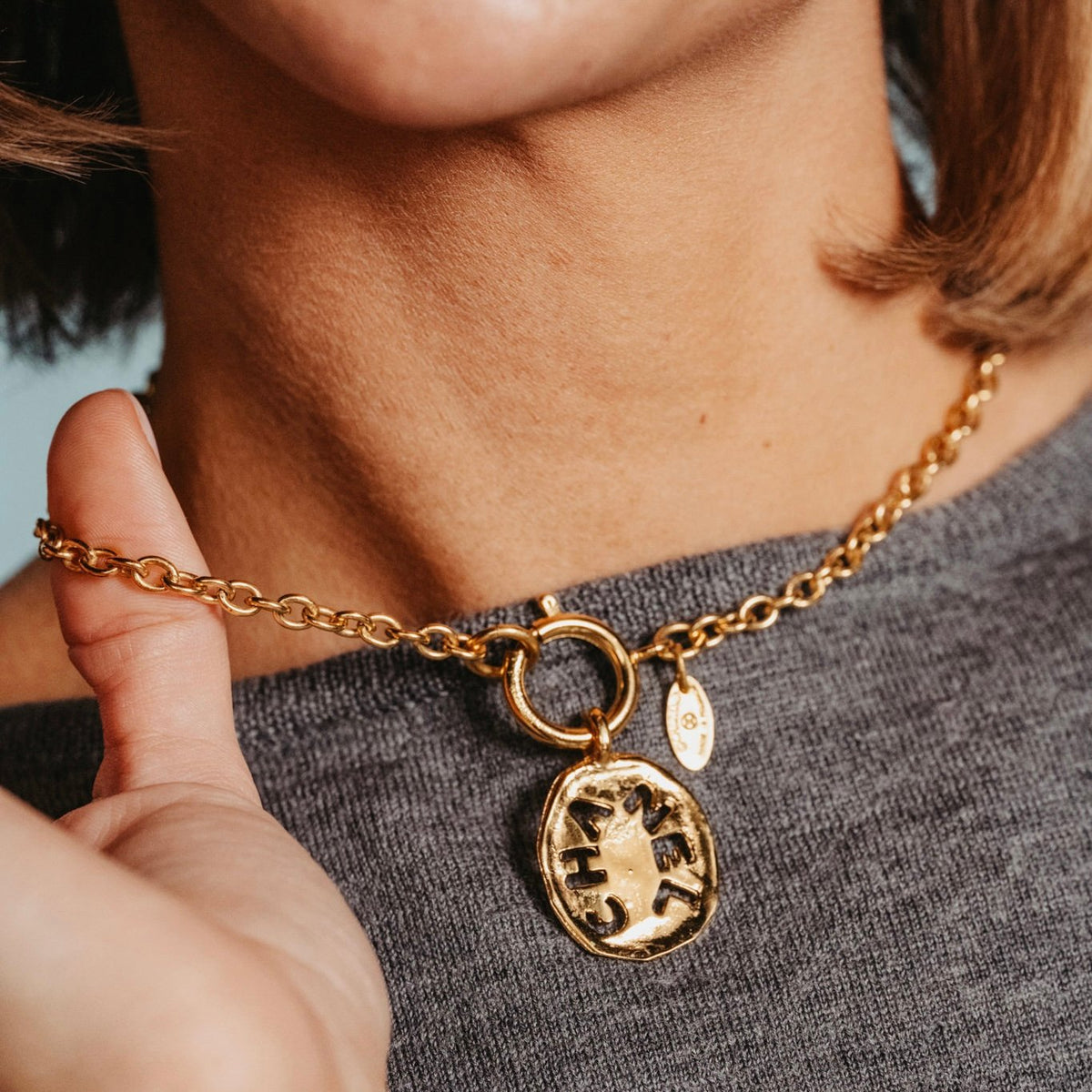 Chanel vintage chain cutout pendant