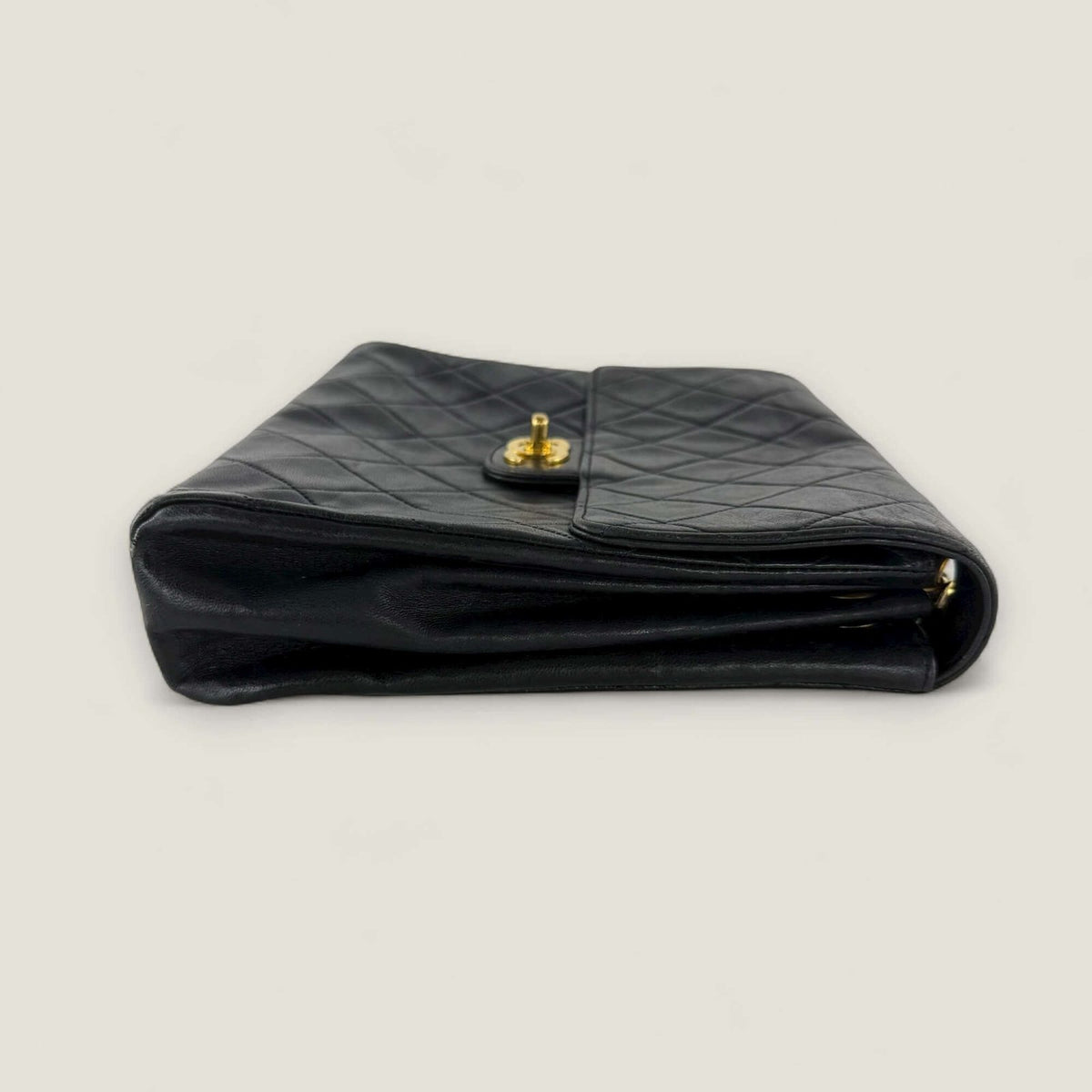 Chanel vintage shoulder bag collectors item lambskin