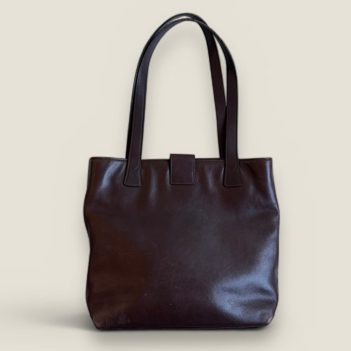 Chanel vintage tote in brown lambskin leather