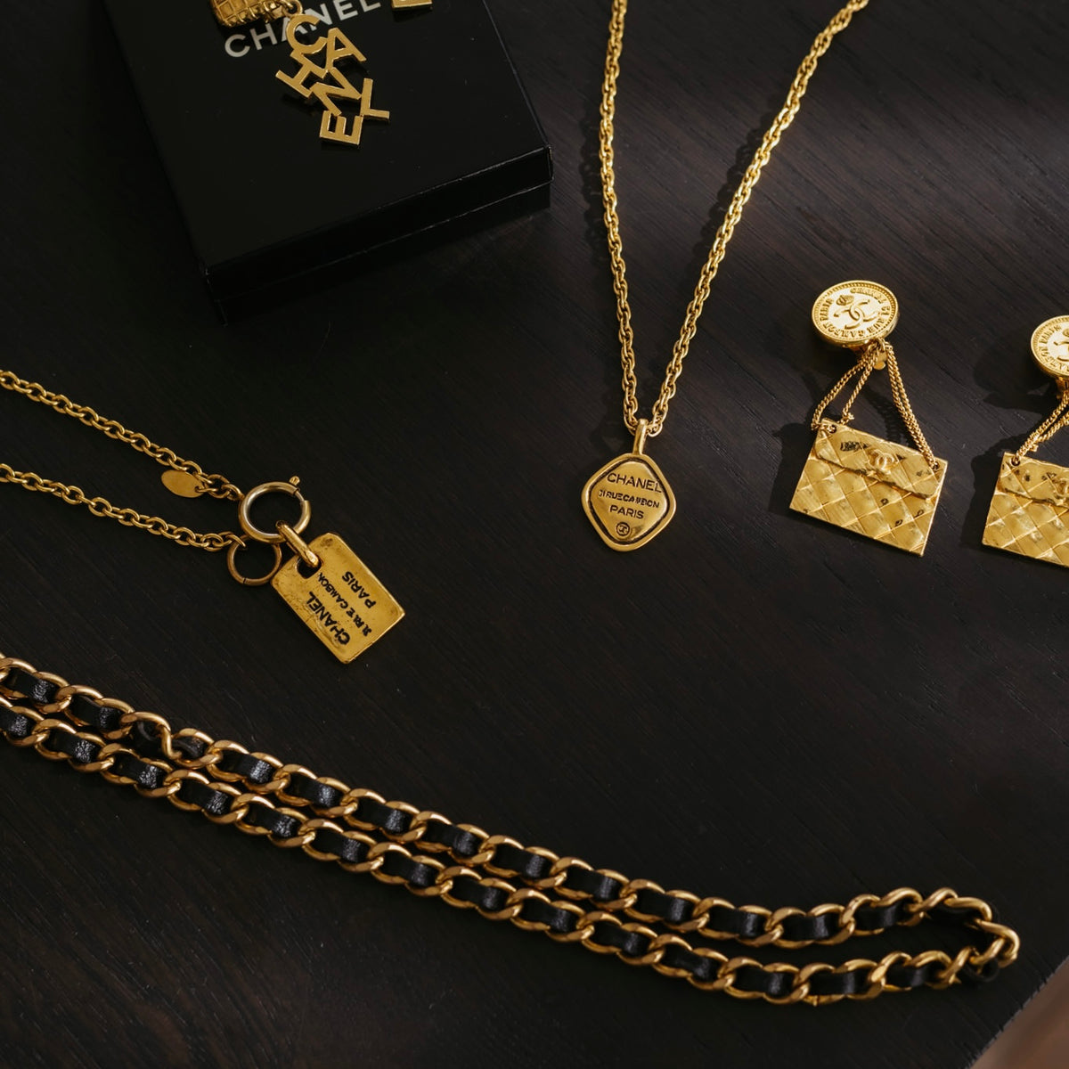 Chanel riem en sieraden vintage 24k verguld