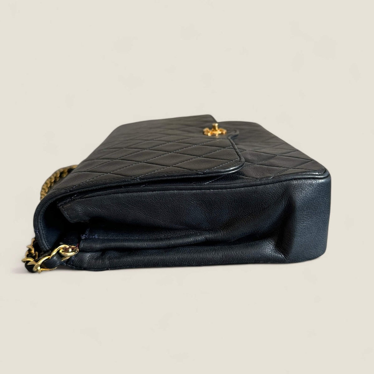 Coco Chanel classic flap bag shoulderbag