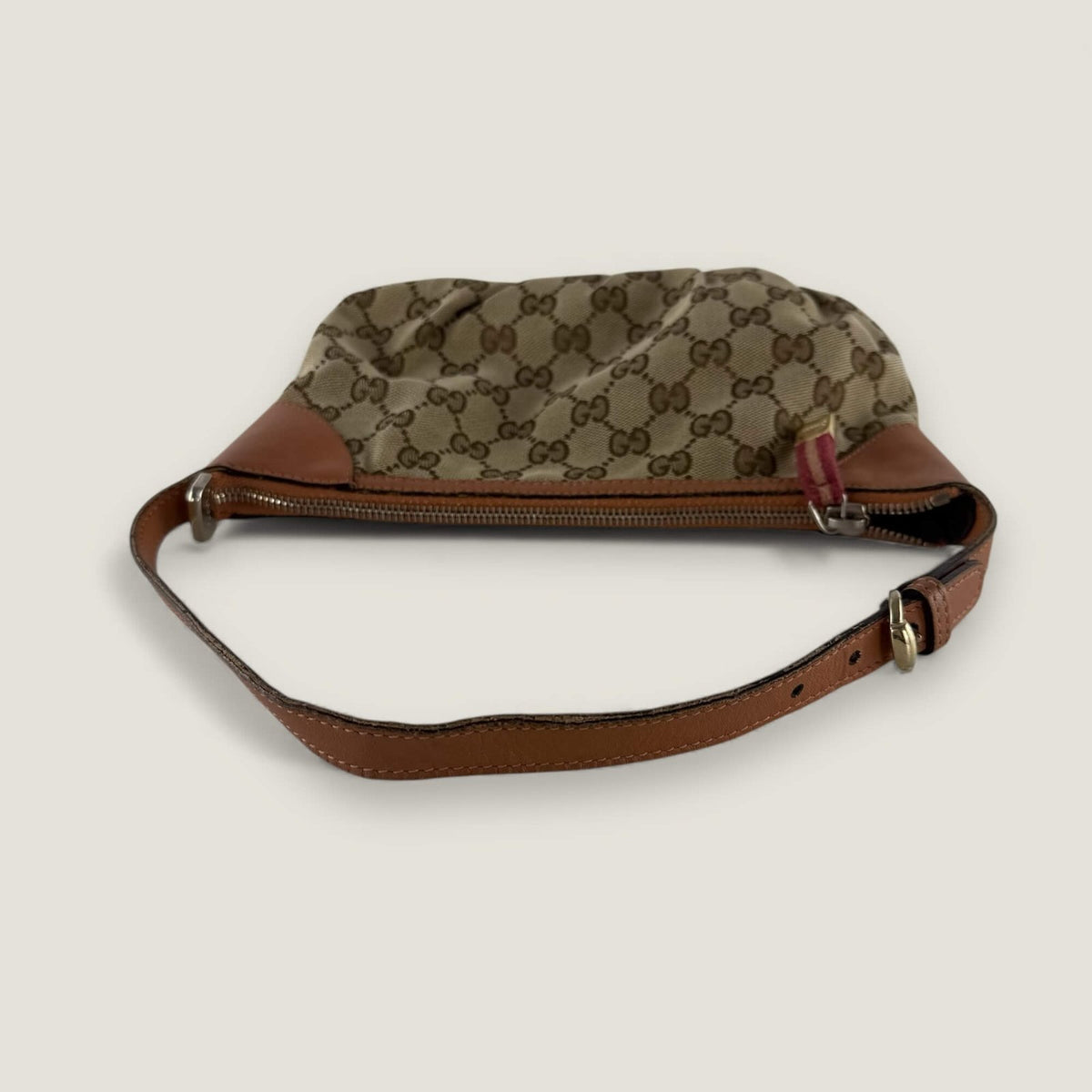 Gucci princy pochette entrupy certificate