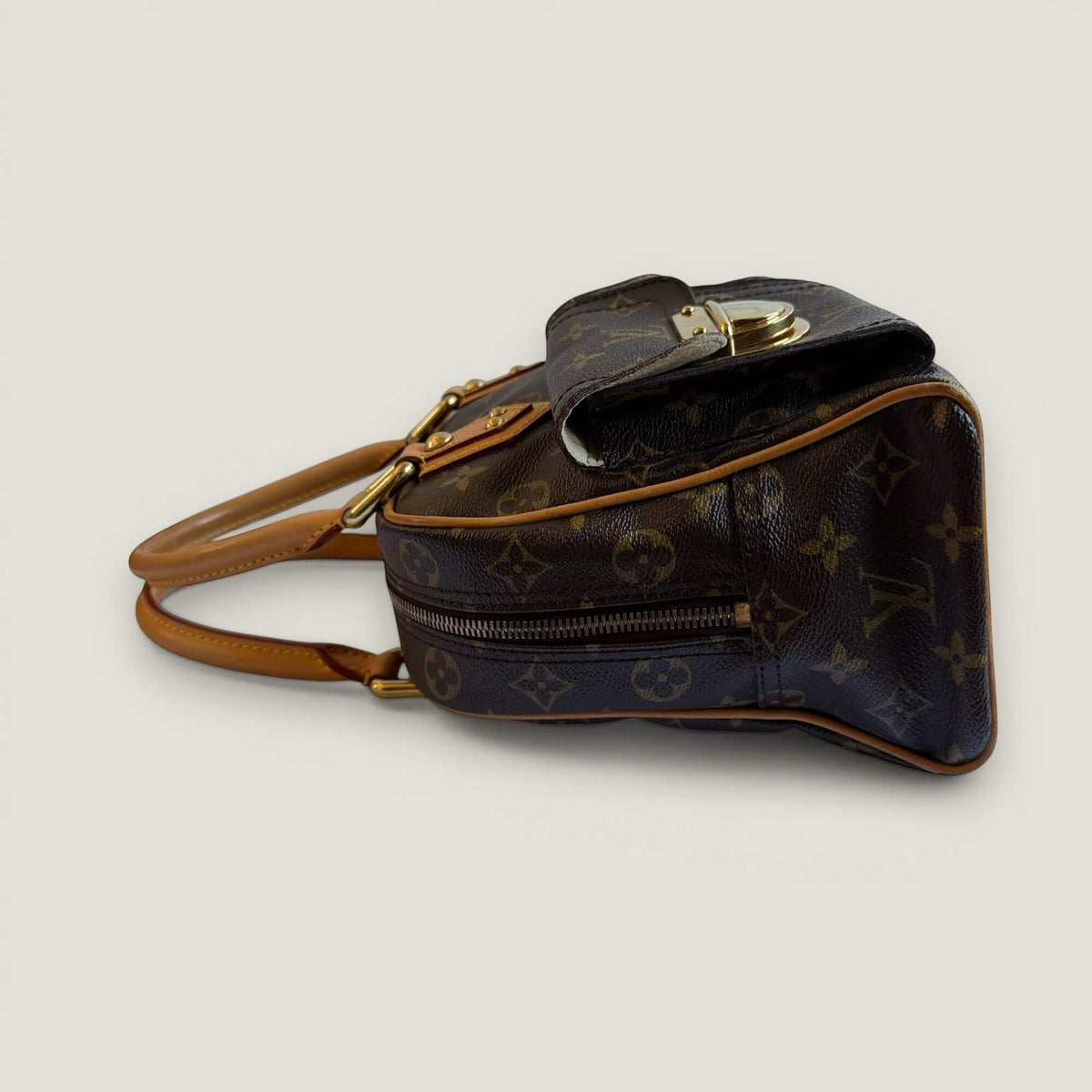 Louis Vuitton Manhattan PM pre-owned designer bag