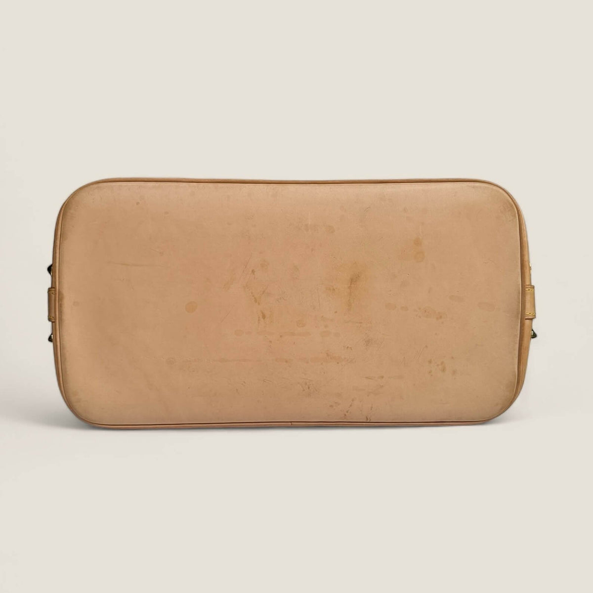Louis Vuitton Vachetta leather patina Used