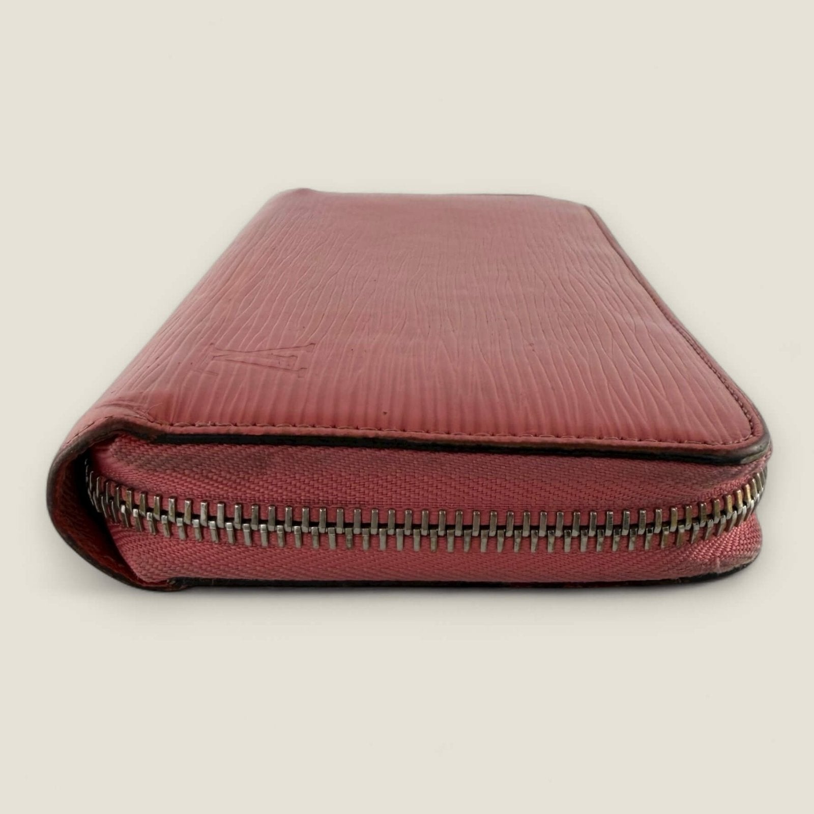 Louis Vuitton pre-owned wallet in pink Epi leather