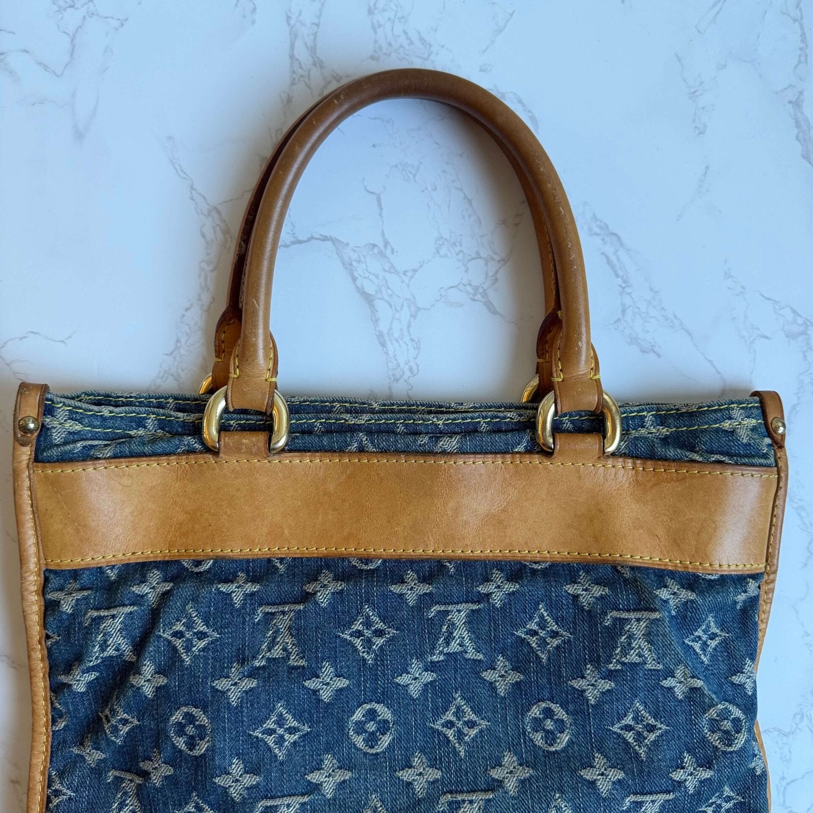 Louis Vuitton sac plat gold hardware