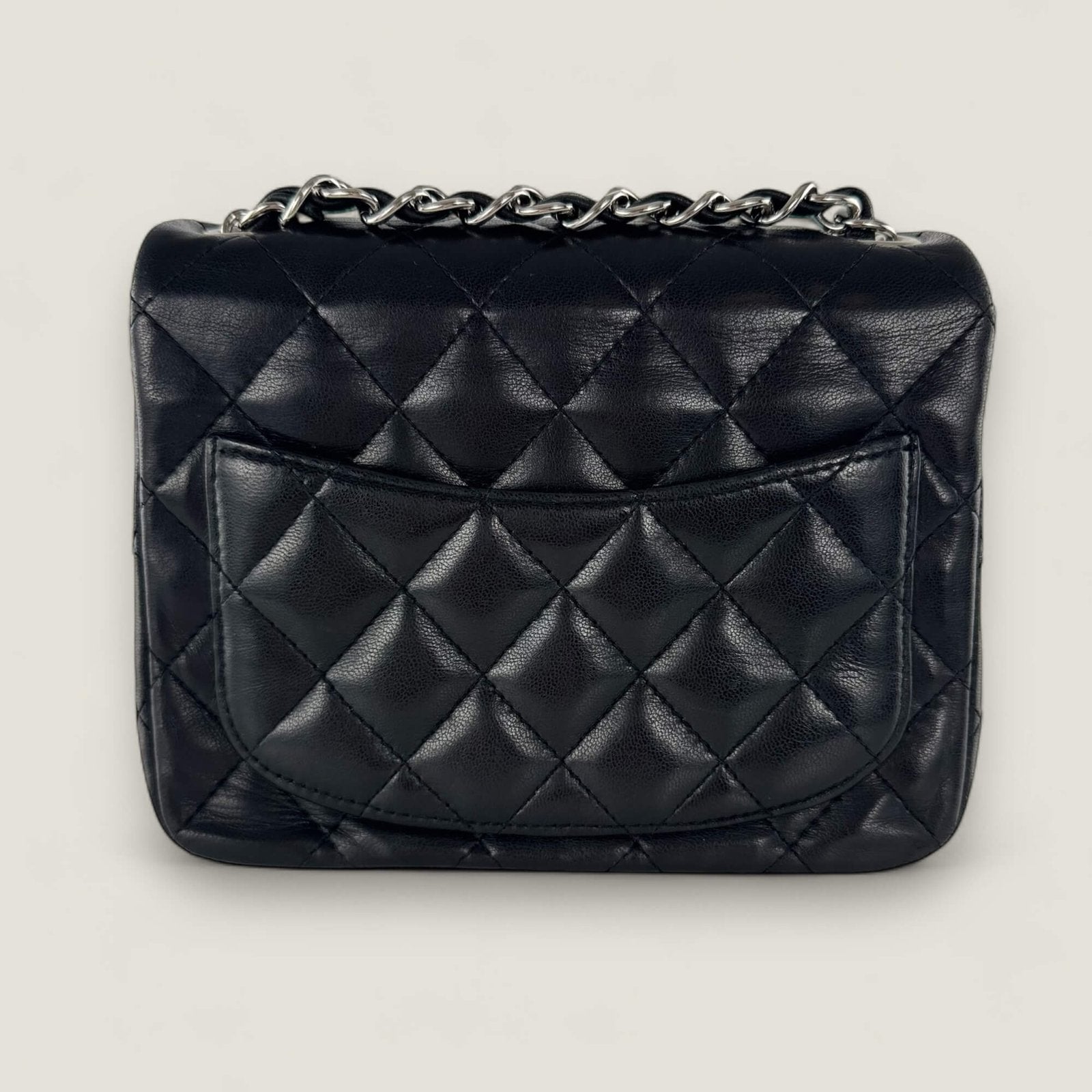 Mona Lisa pocket authentic Chanel bag