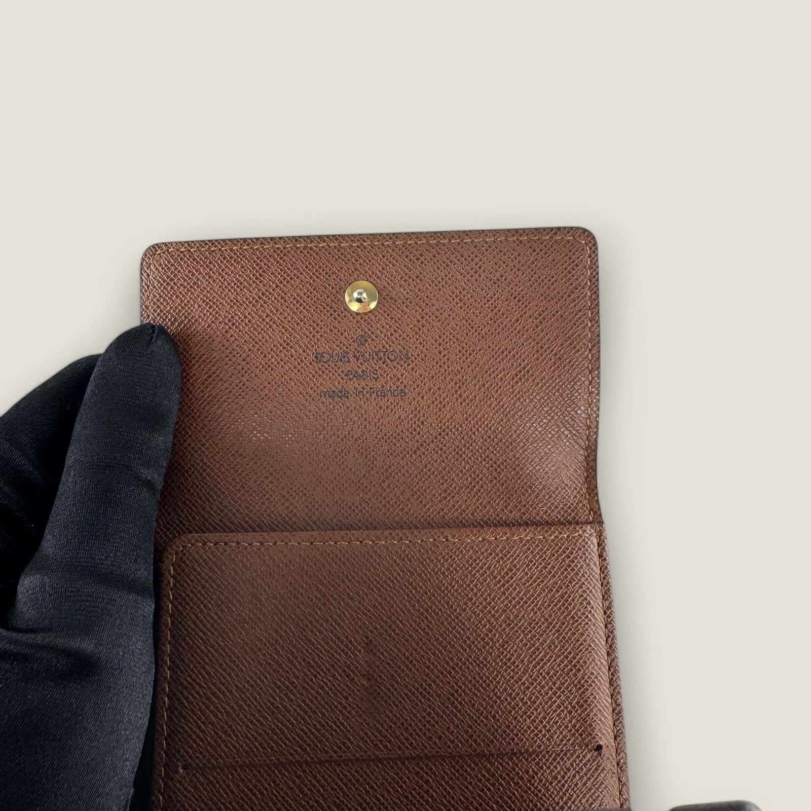 Original Louis Vuitton wallet small