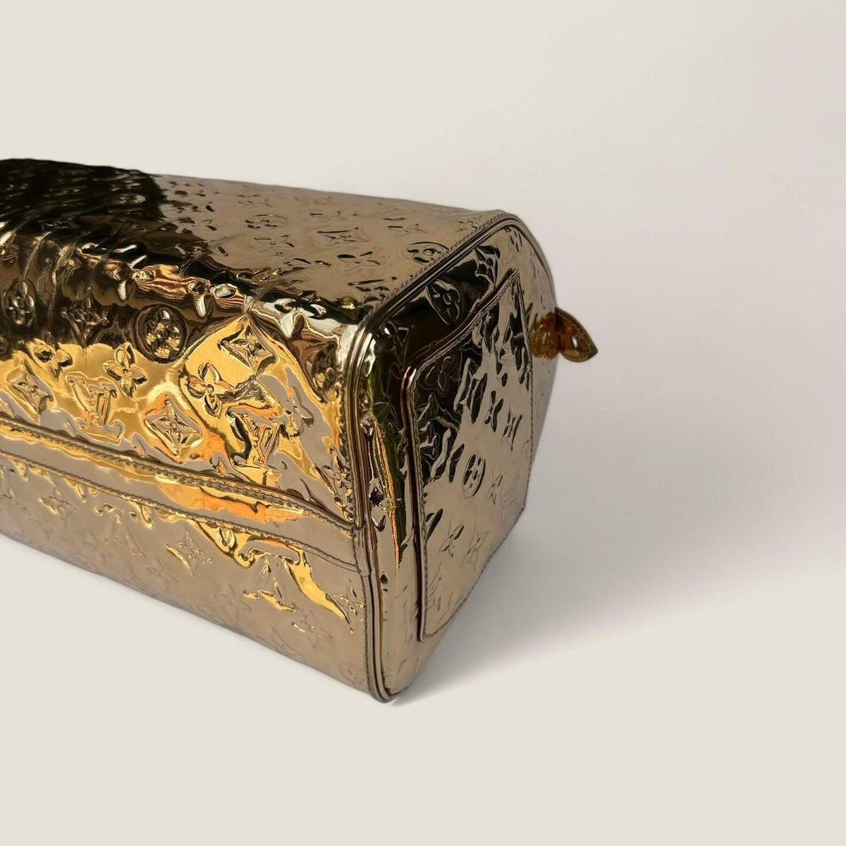Louis Vuitton Miroir collection