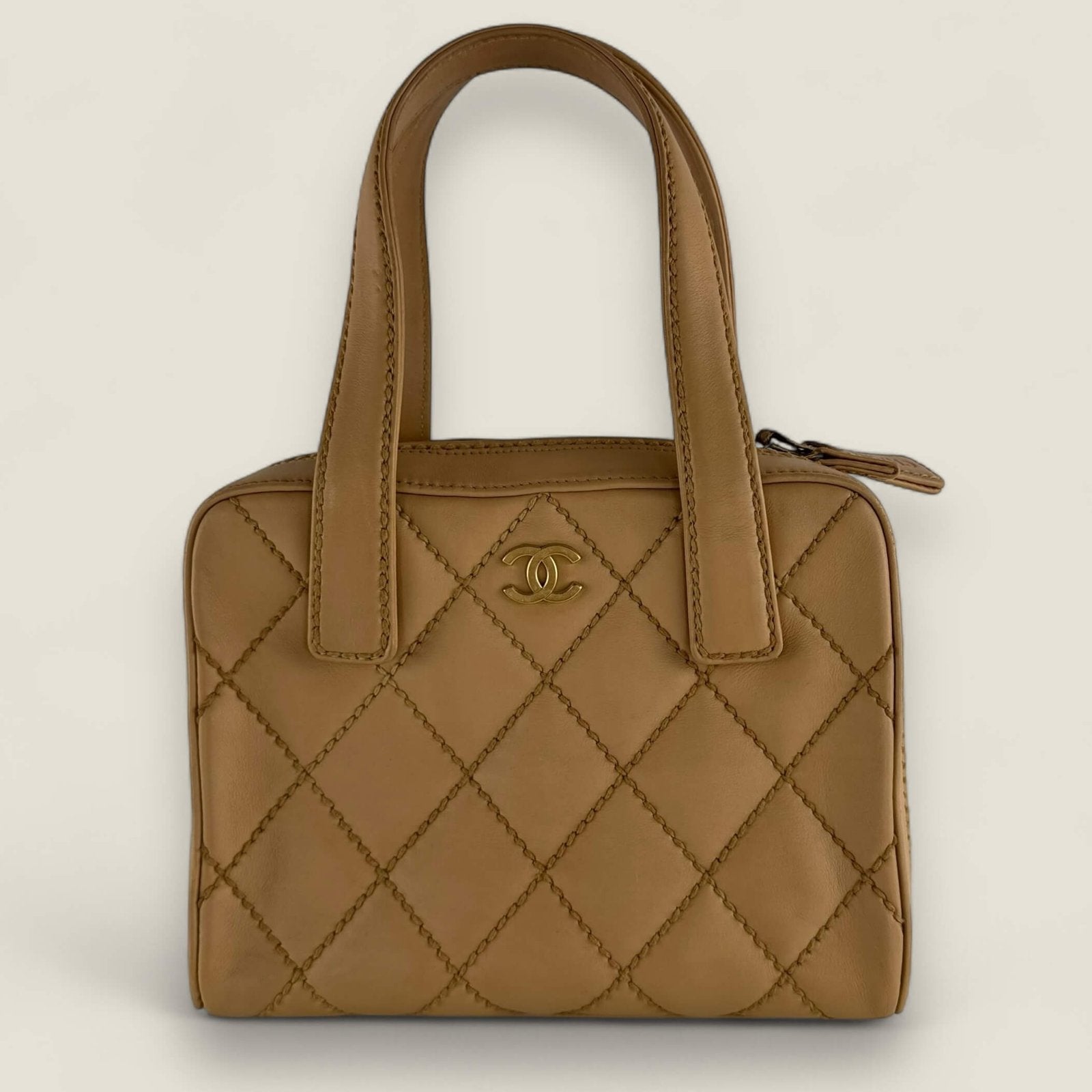 Pre-owned Chanel wild stitch handbag beige