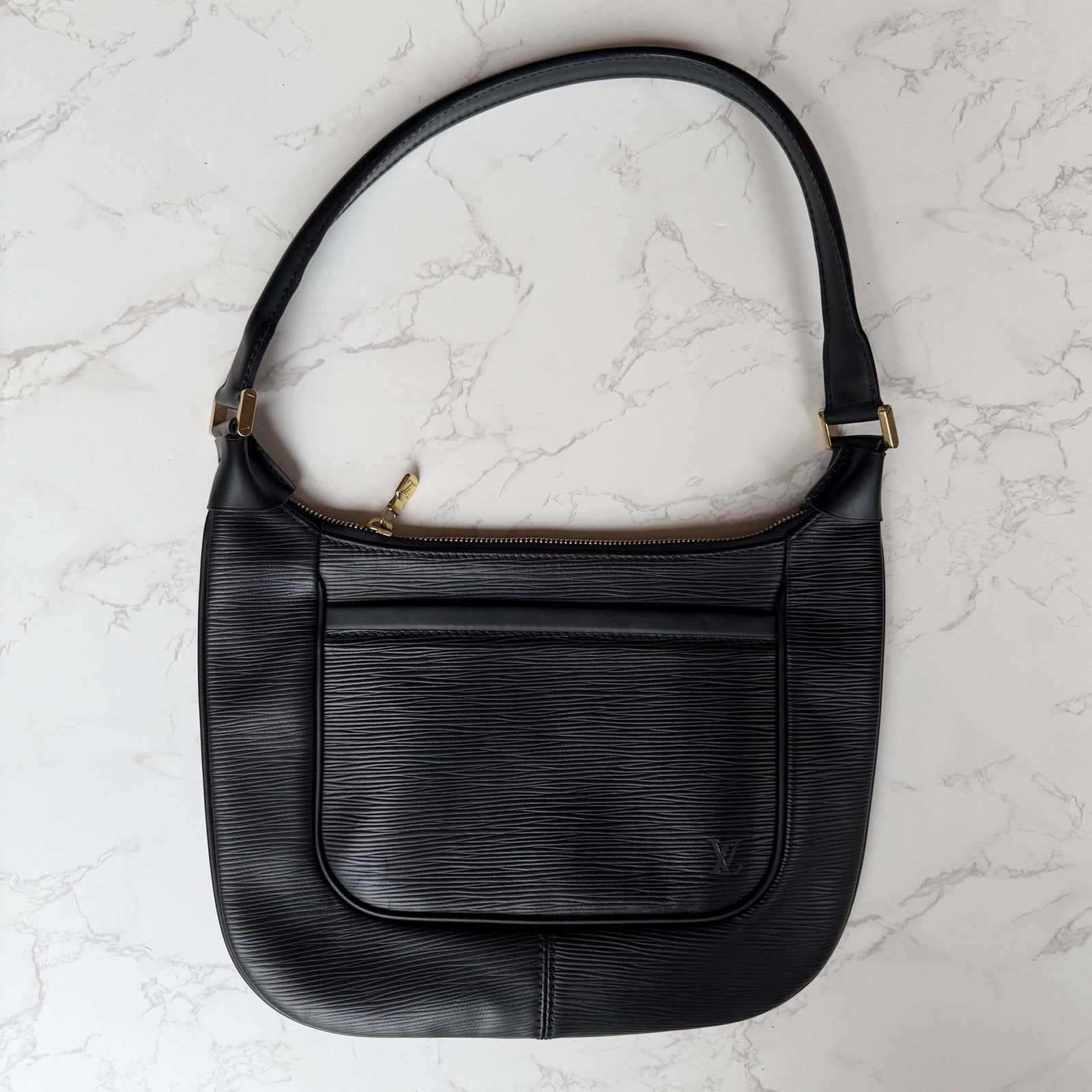 Pre-owned Louis Vuitton Matsy epi leather black