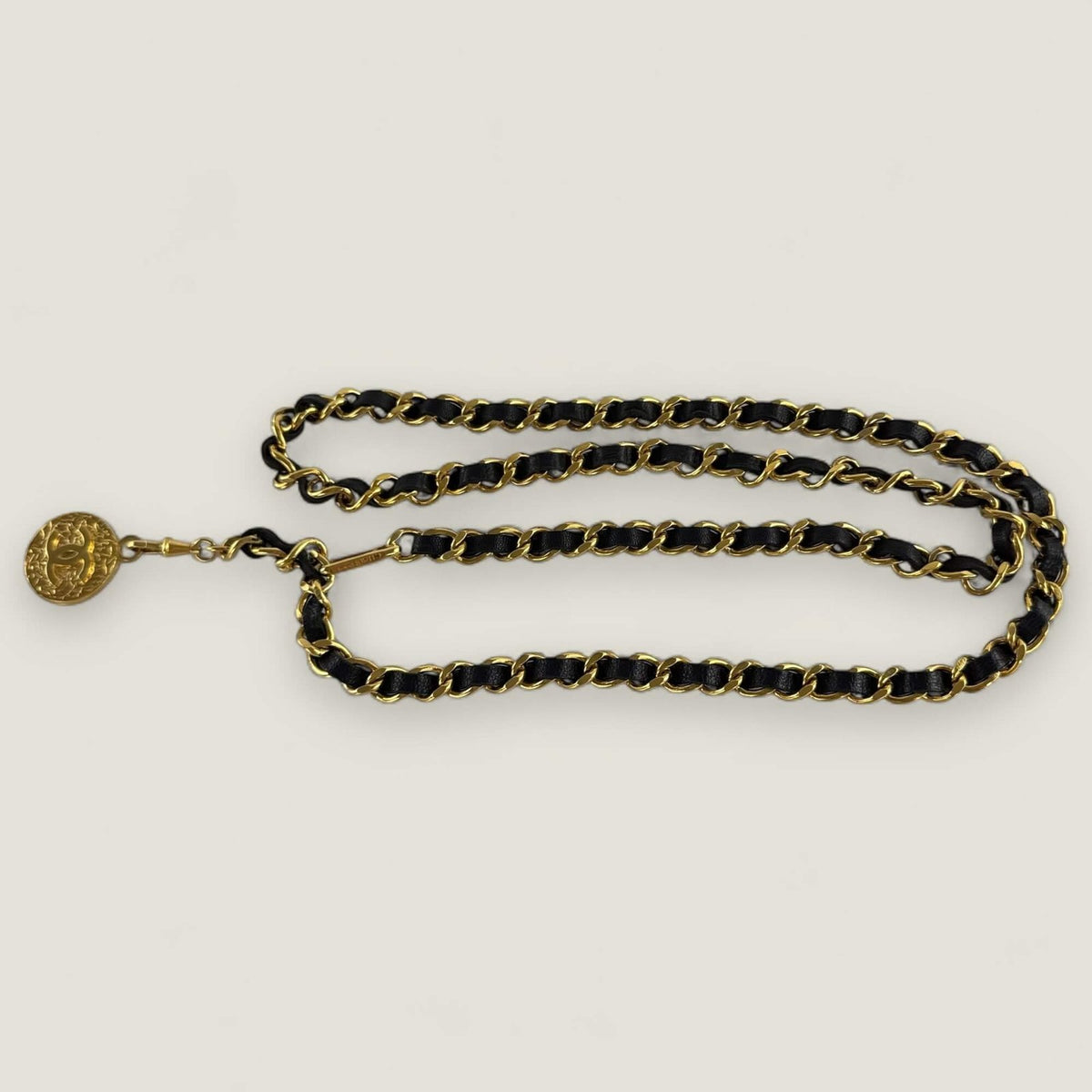 Vintage Chanel matelasse 1982 chain belt