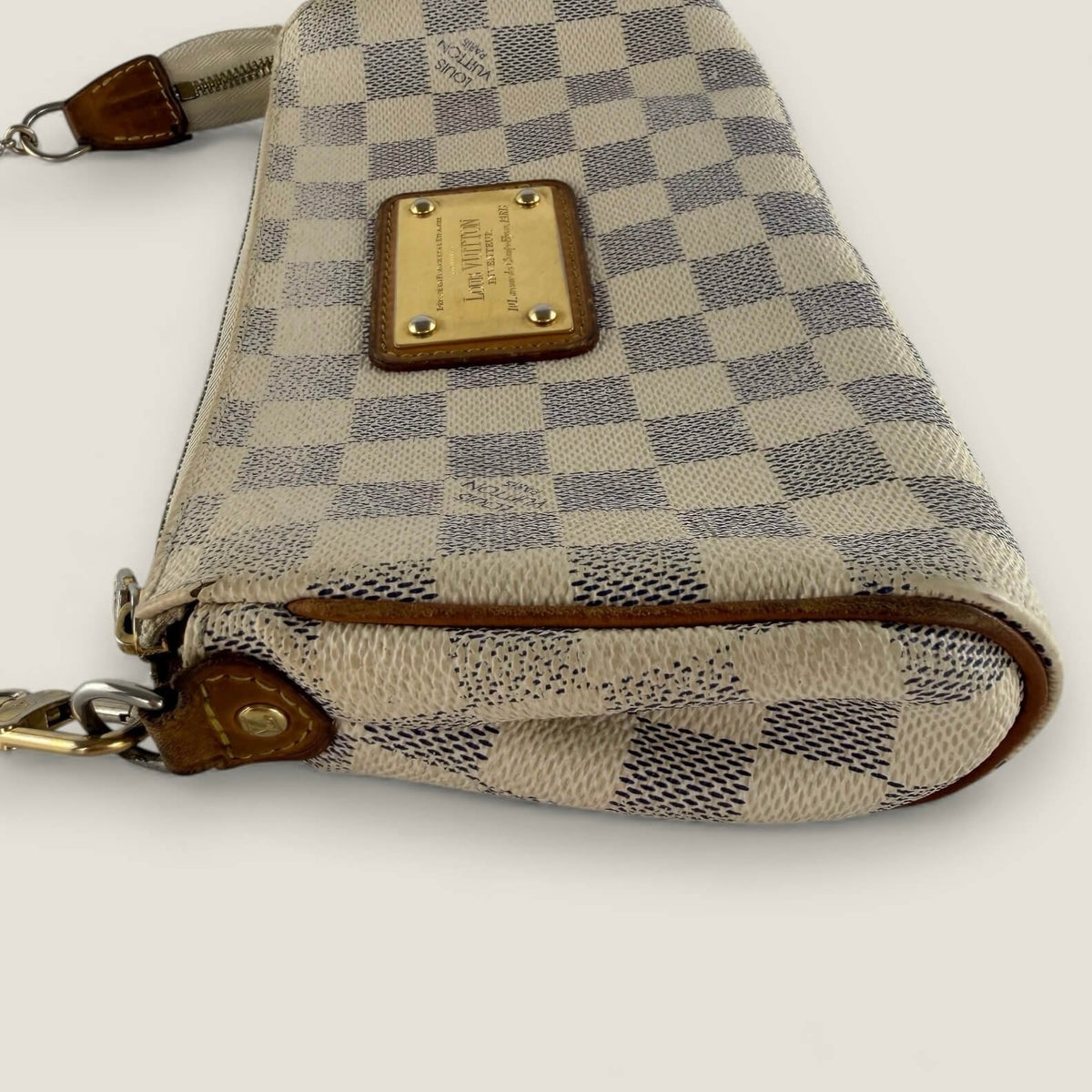 Side pre-owned Louis Vuitton Eva Damier Azur