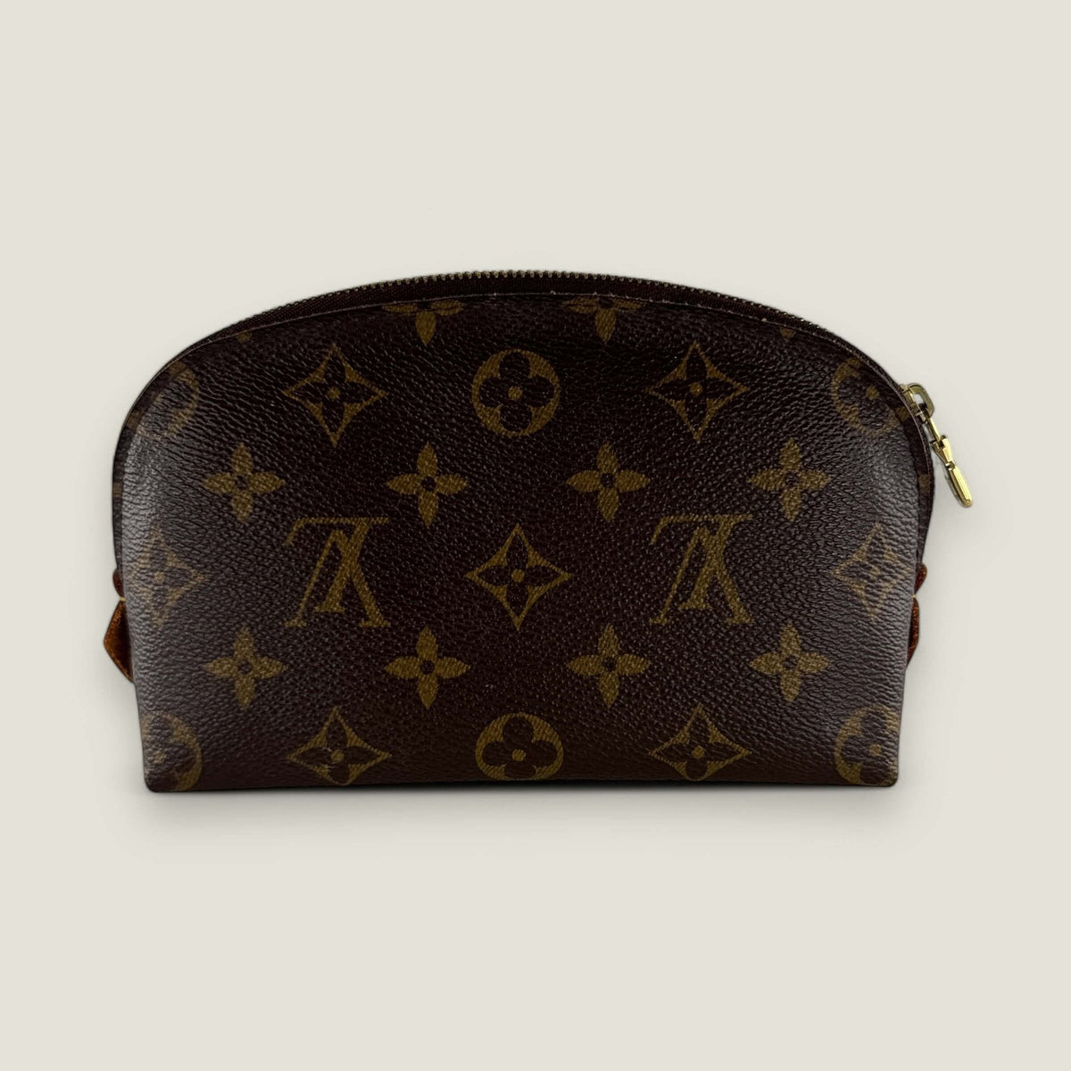 pre-owned Louis Vuitton cosmetic pouch