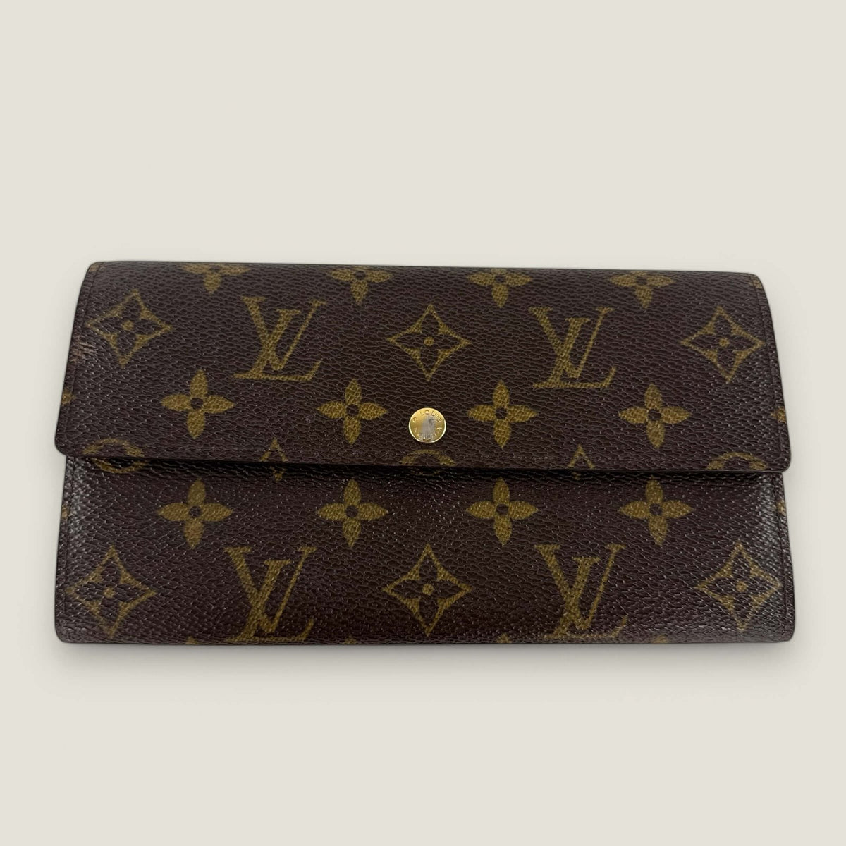 Authentic Louis Vuitton wallet Sarah