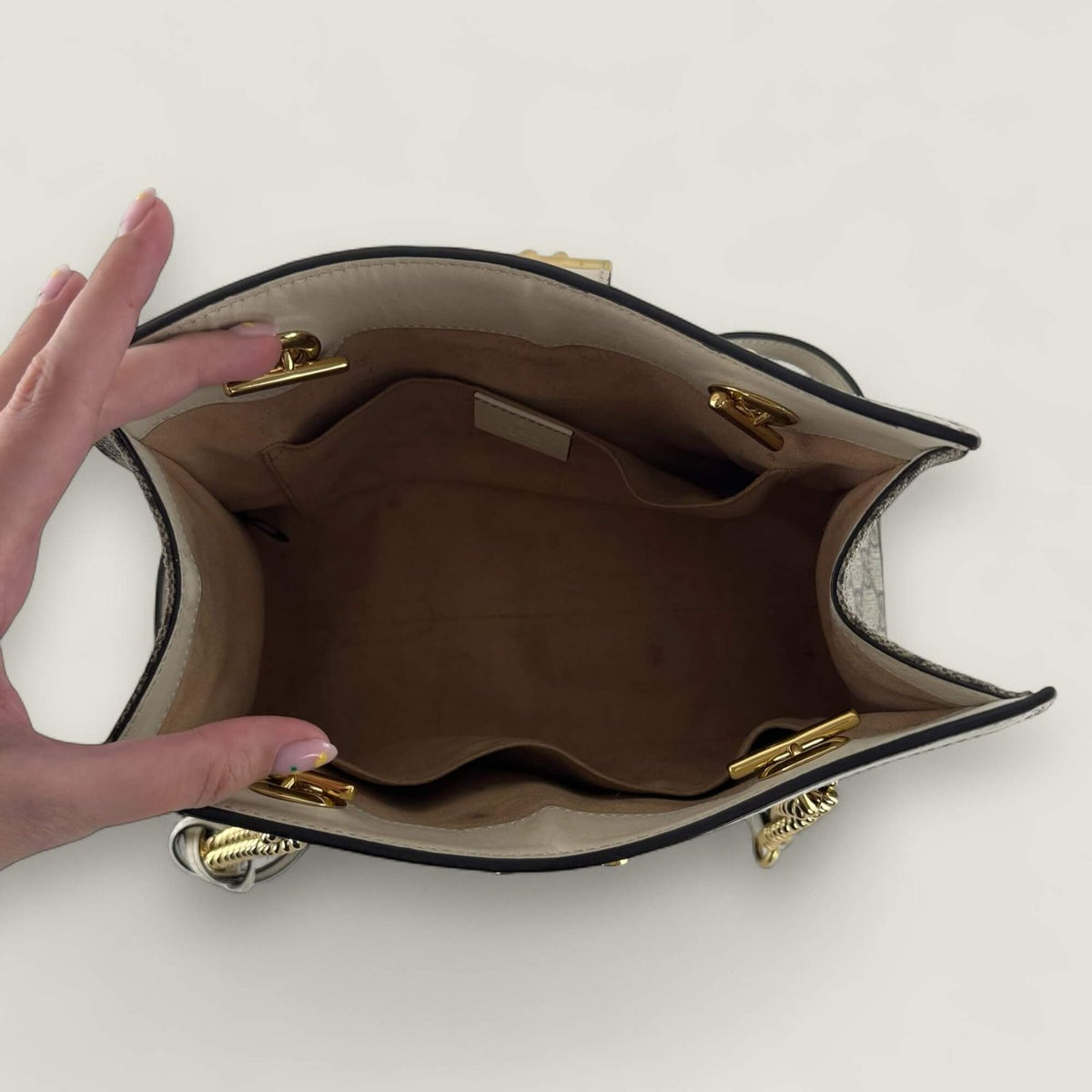Interior genuine Gucci tote bag