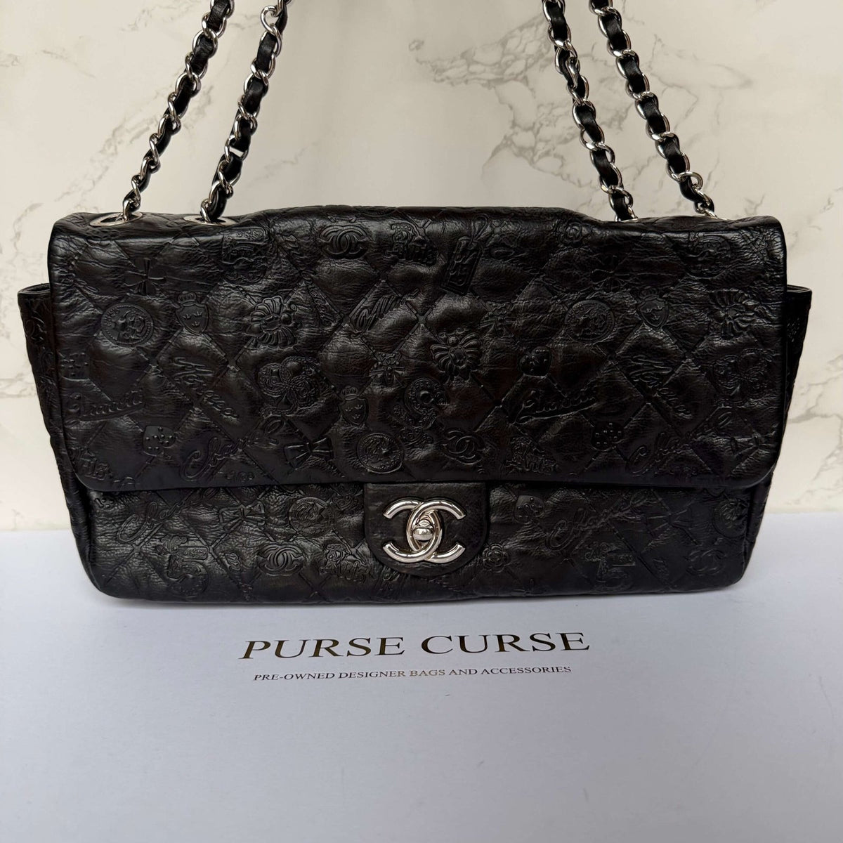 Chanel jumbo lucky symbols crossbody necklace detail