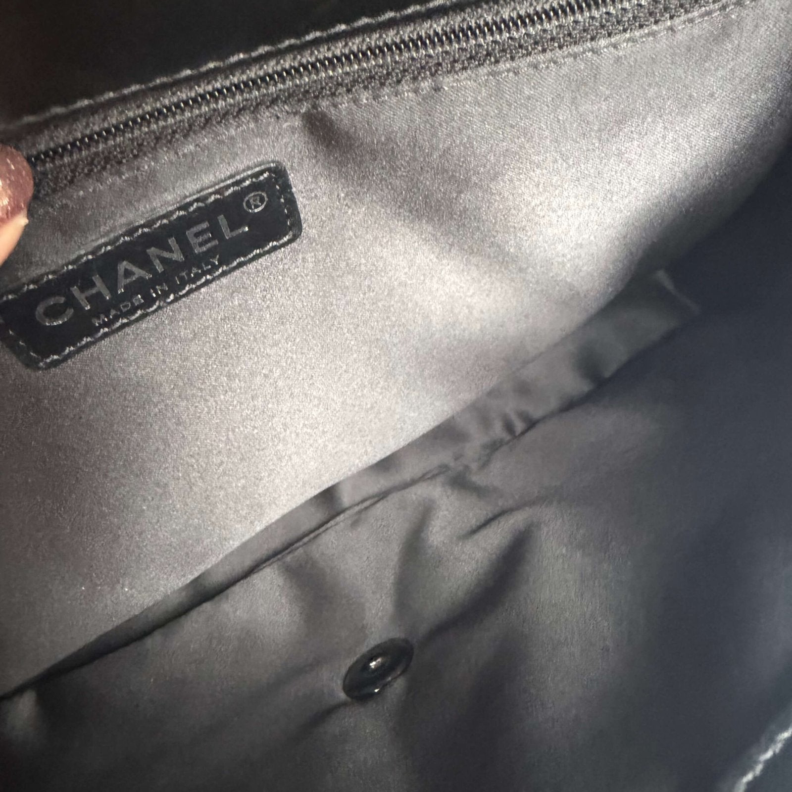Chanel jumbo craftsmanship detail