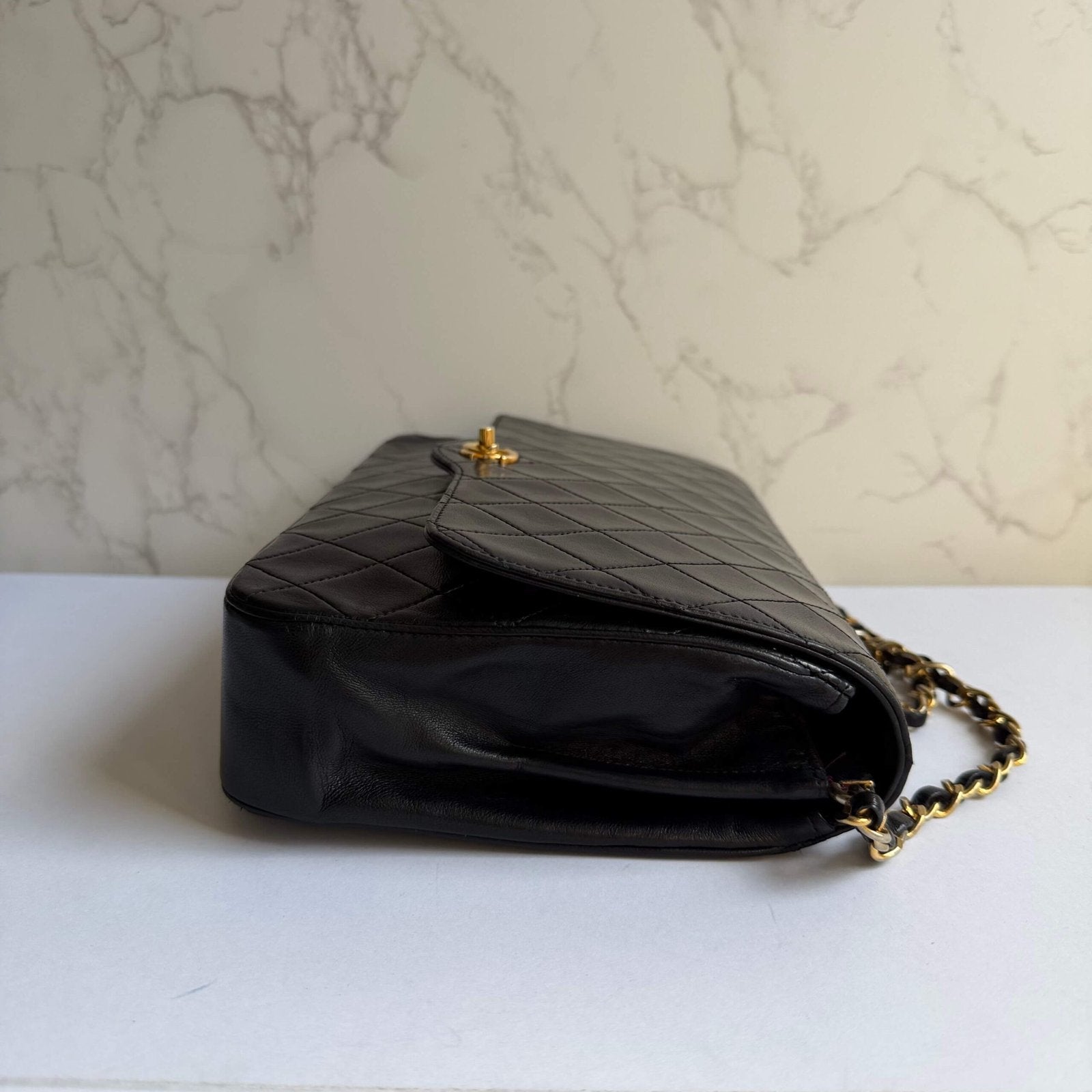 Chanel bag 1986 - 1988 vintage lambskin leather black