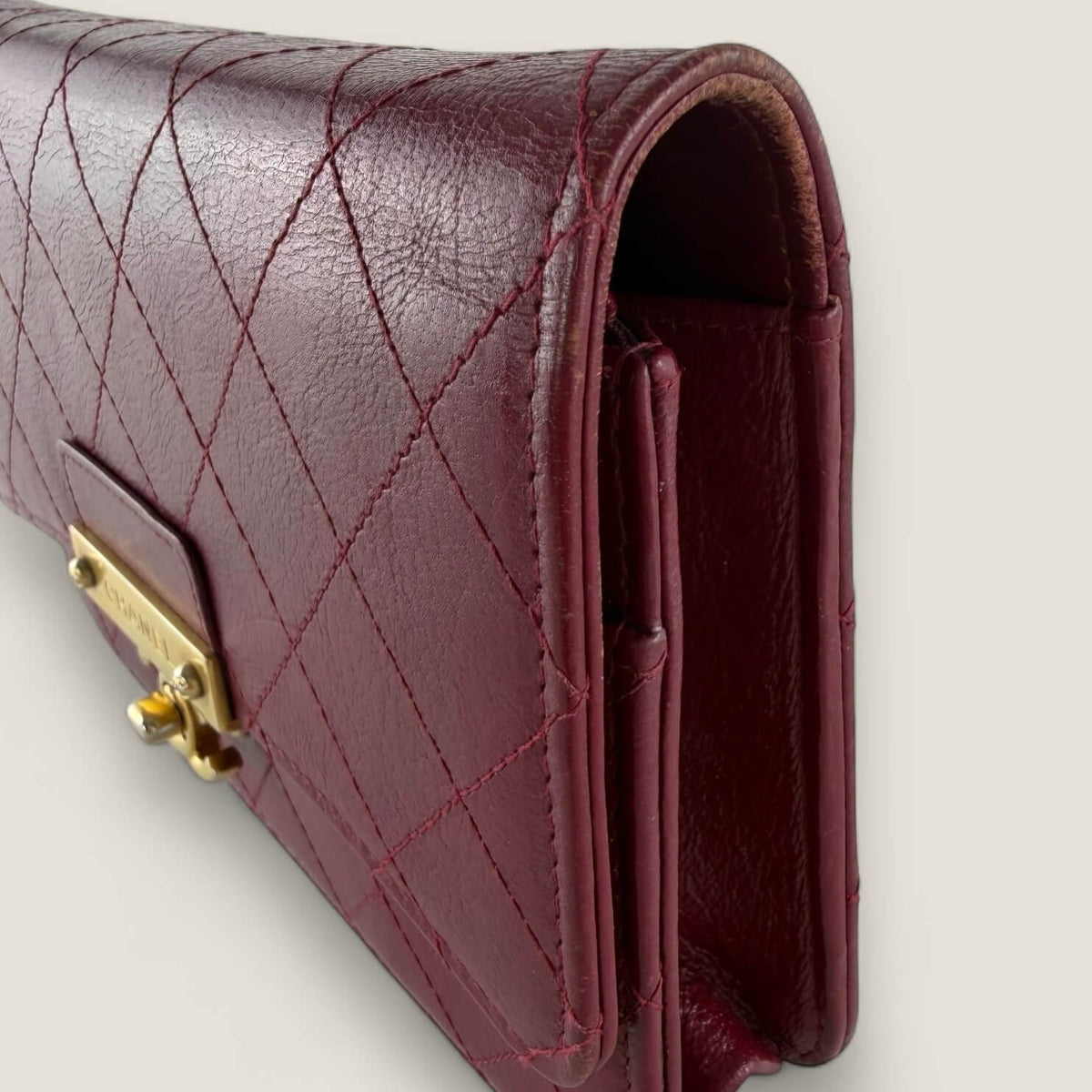 Chanel bag signs of wear side