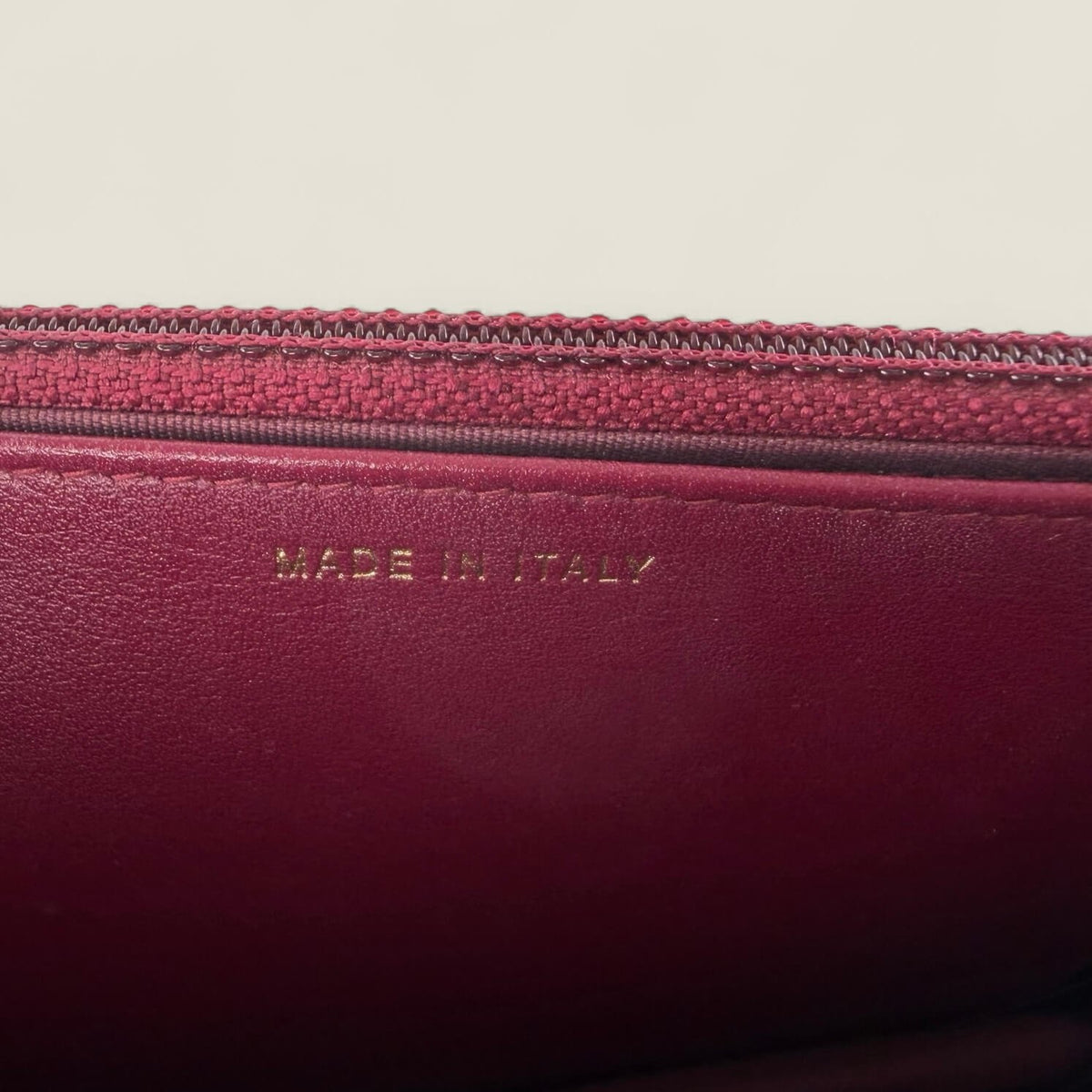 Chanel wallet on chain WOC made in Italy