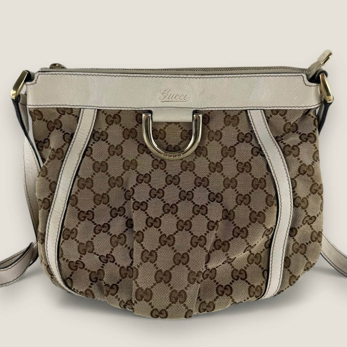 Gucci Abbey D Ring pre owned designer bag