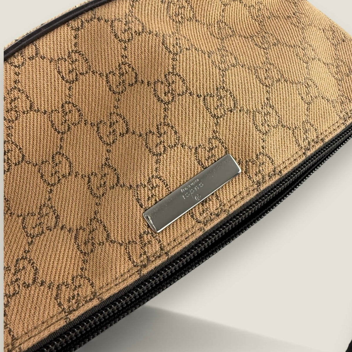 Gucci boat bag handle 12cm detail