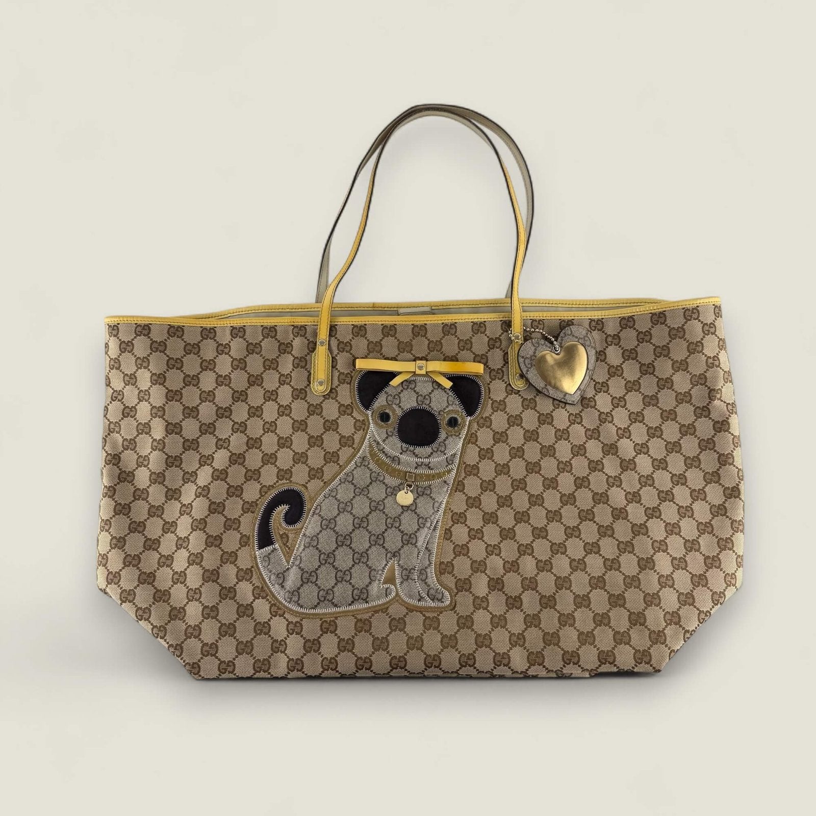 Gucci gg supreme oliver pug dog tote front