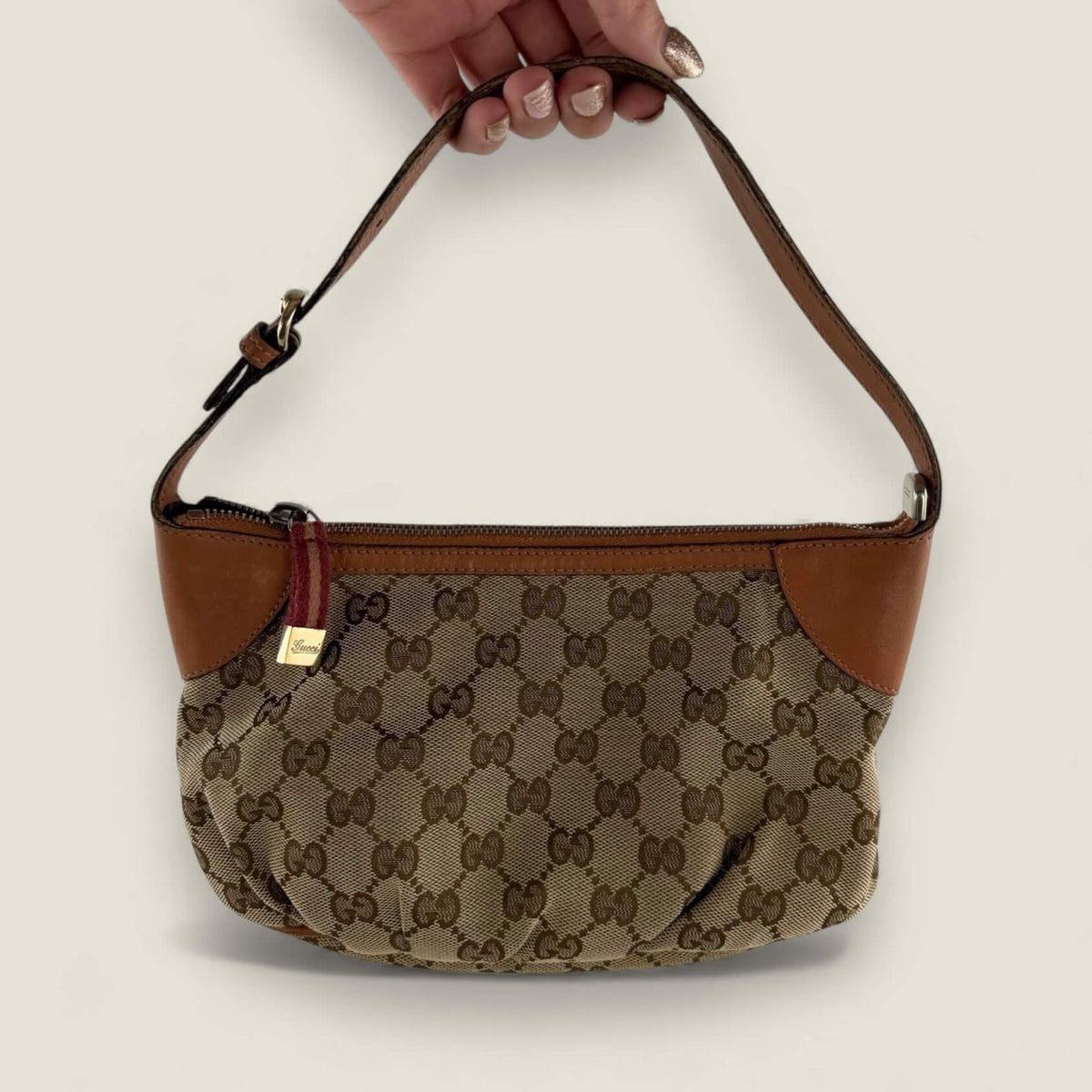 Gucci princy pochette gg canvas front