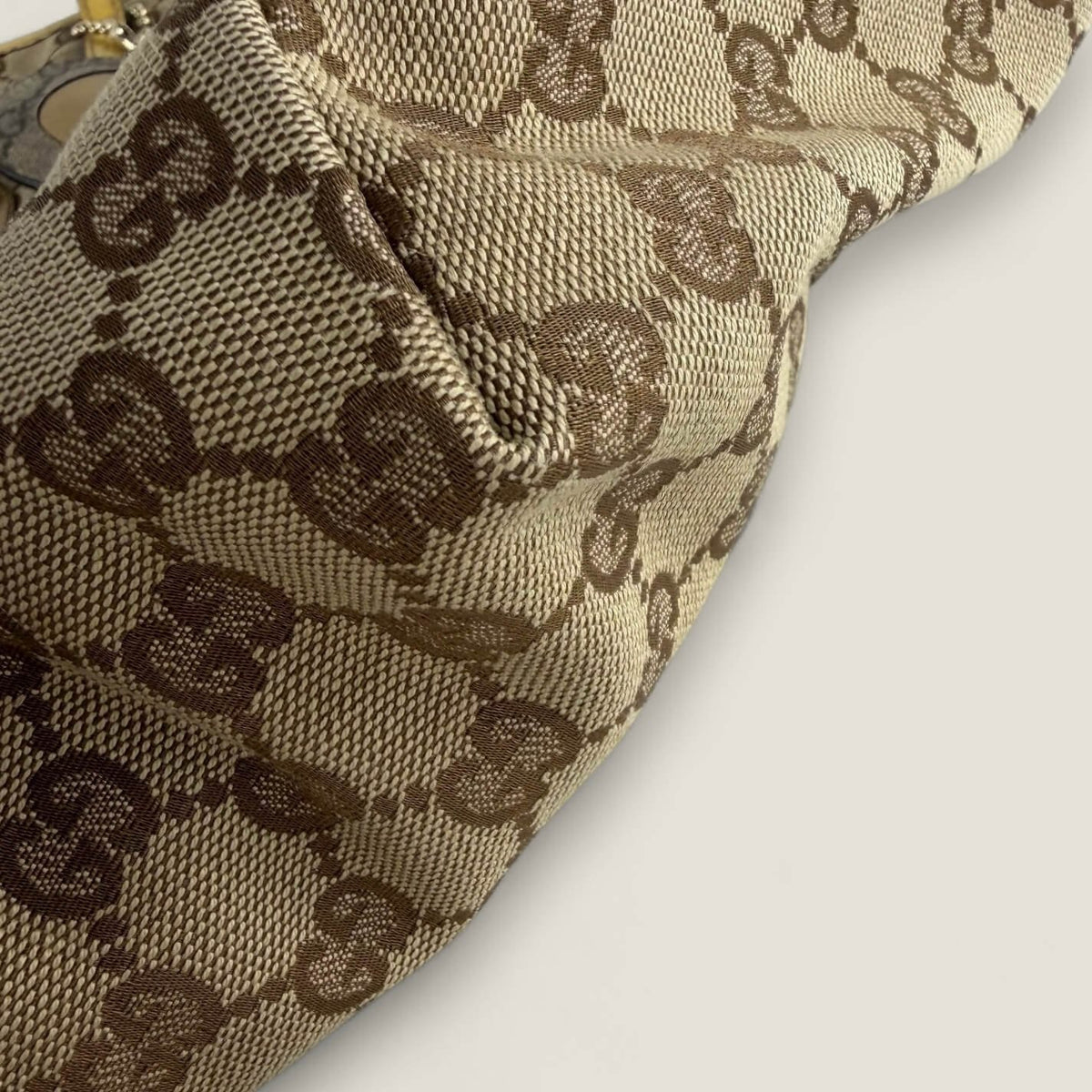Gucci pug dog oliver tote bag good condition