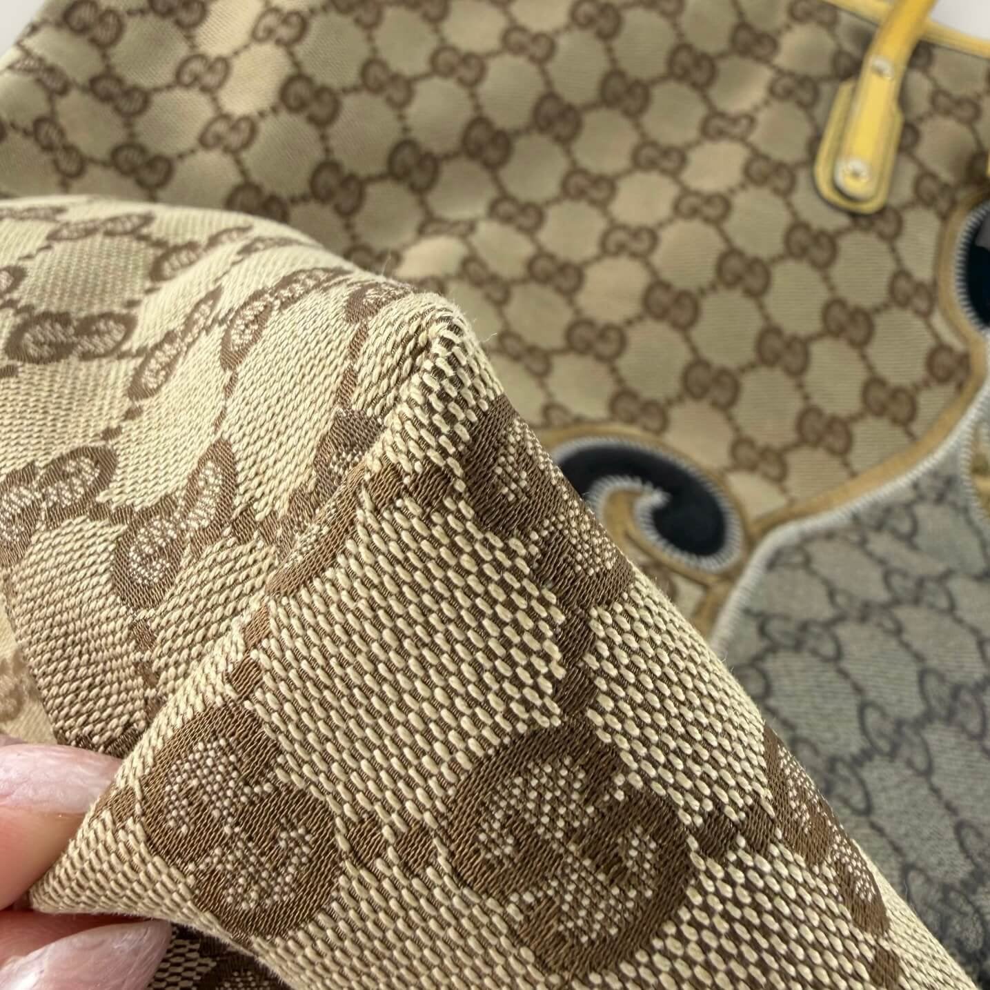 Gucci vintage pug dog tote with purse curse dustbag