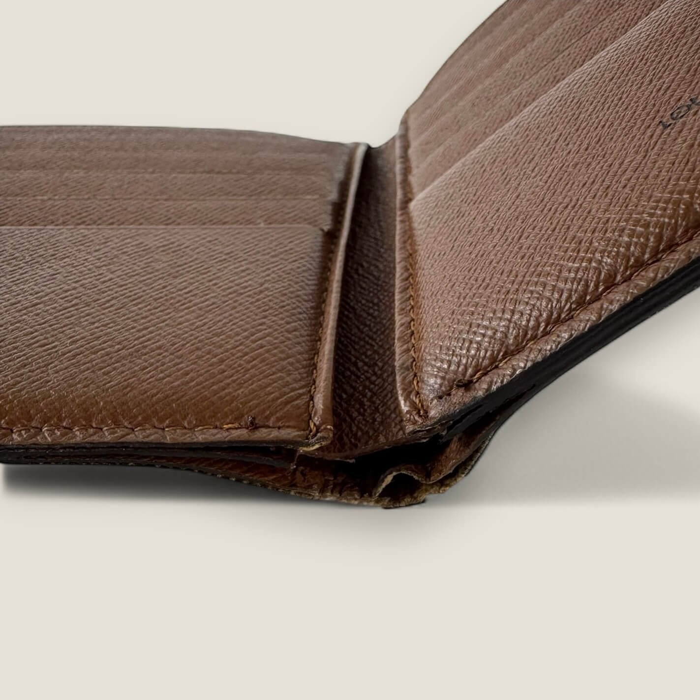 Small Louis Vuitton wallet