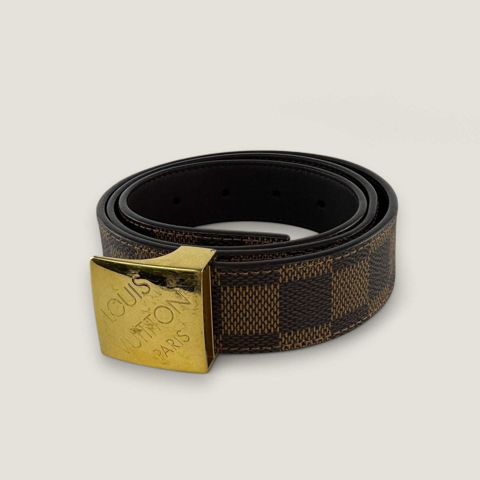 Louis Vuitton Damier Ebene belt authentic