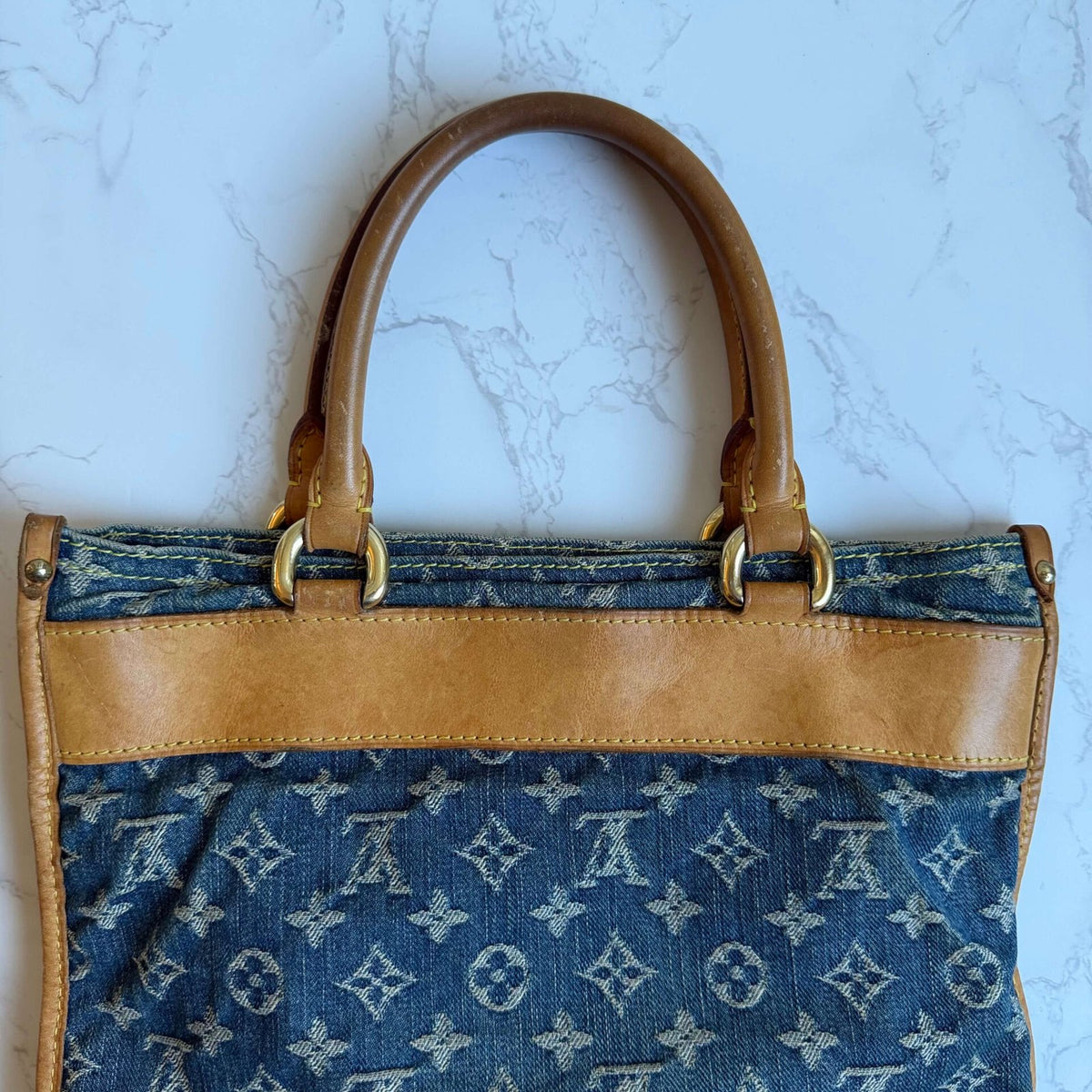 Louis Vuitton sac plat gold hardware