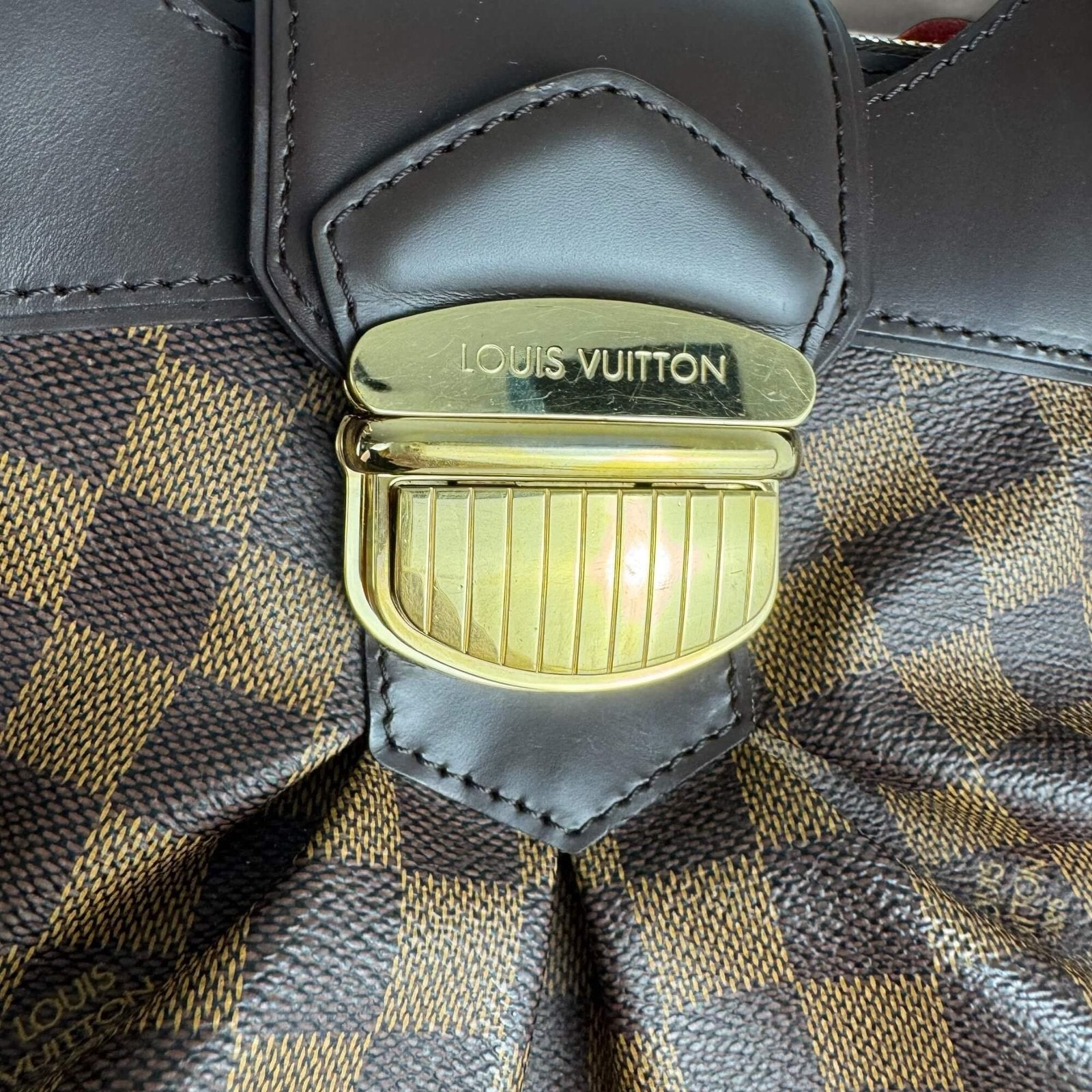 Louis Vuitton vintage hardware 2009