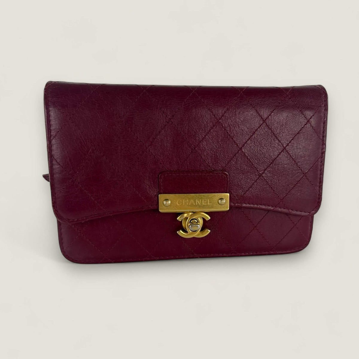 Original Chanel bag buy pre-owned
