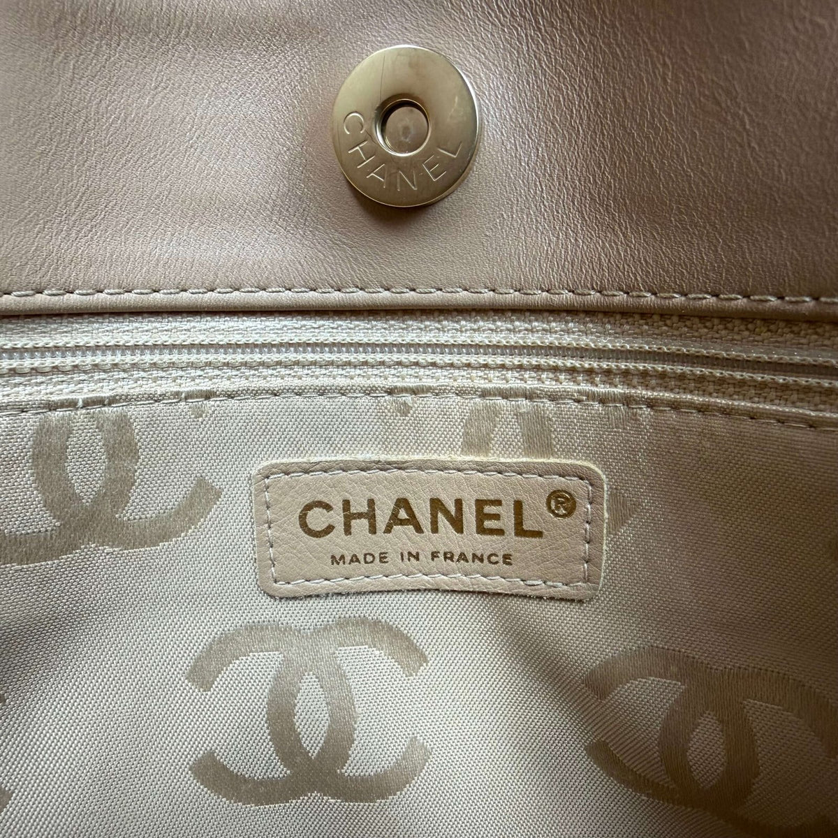 Original Chanel tote beige