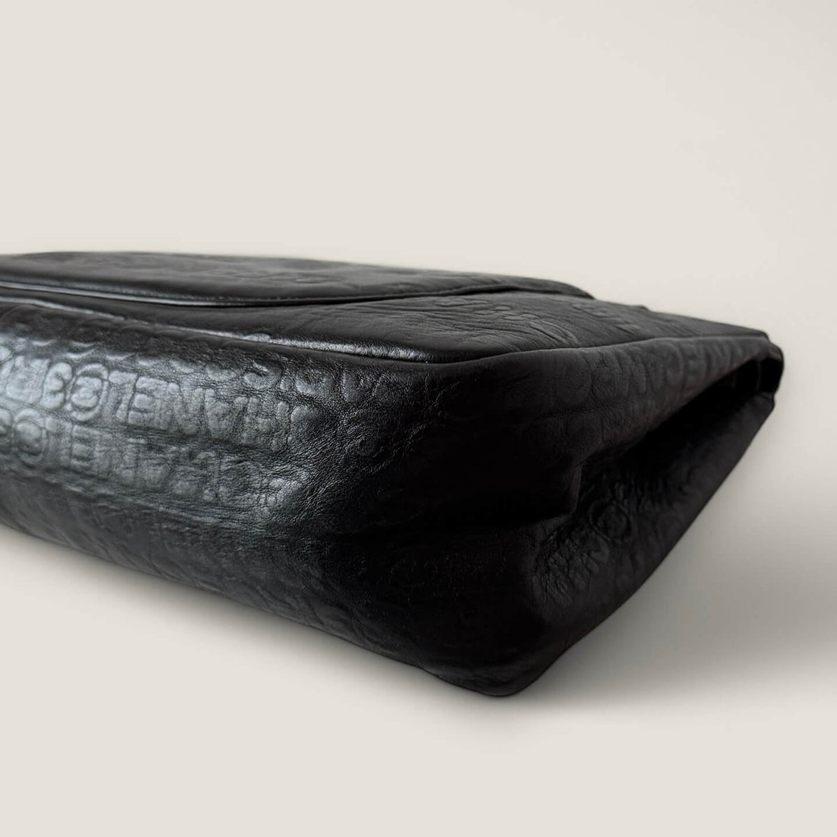 Pre-owned Chanel bag corner