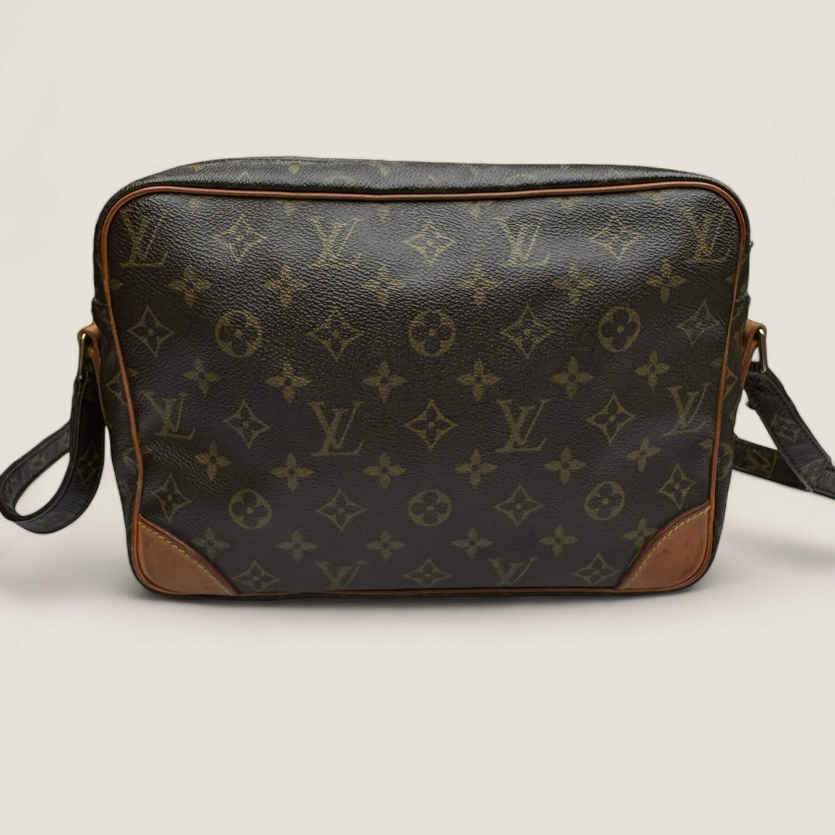 Pre-owned Louis Vuitton Nile shoulder bag monogram LV print