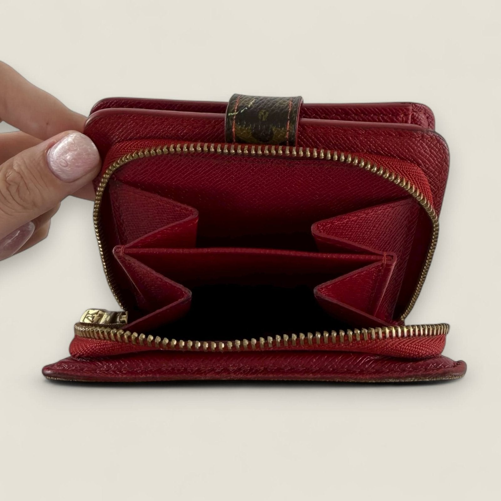 Pre-owned Louis Vuitton Takashi Murakami Cherry wallet